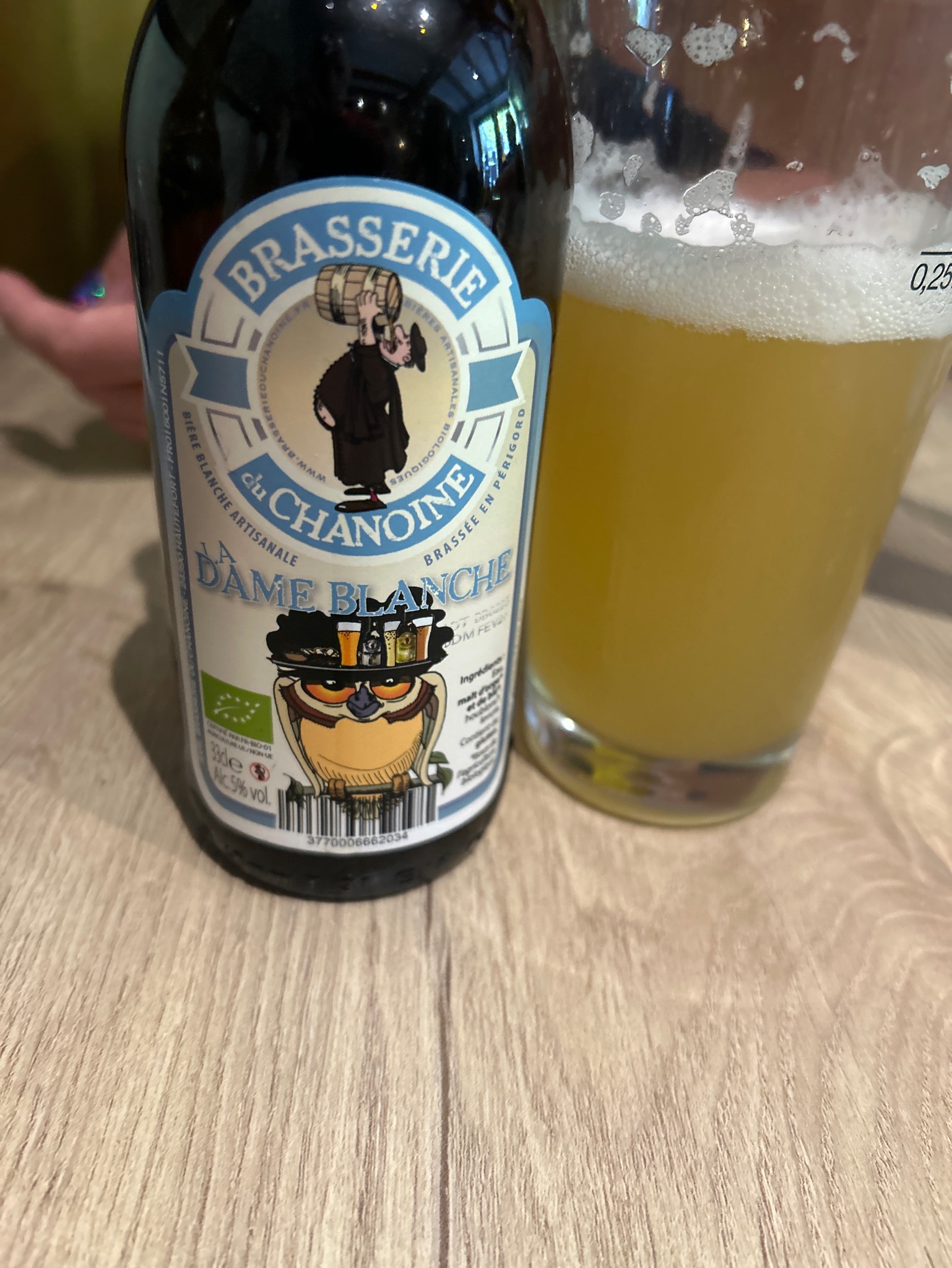 La Dame Blanche, Brasserie Du Chanoine