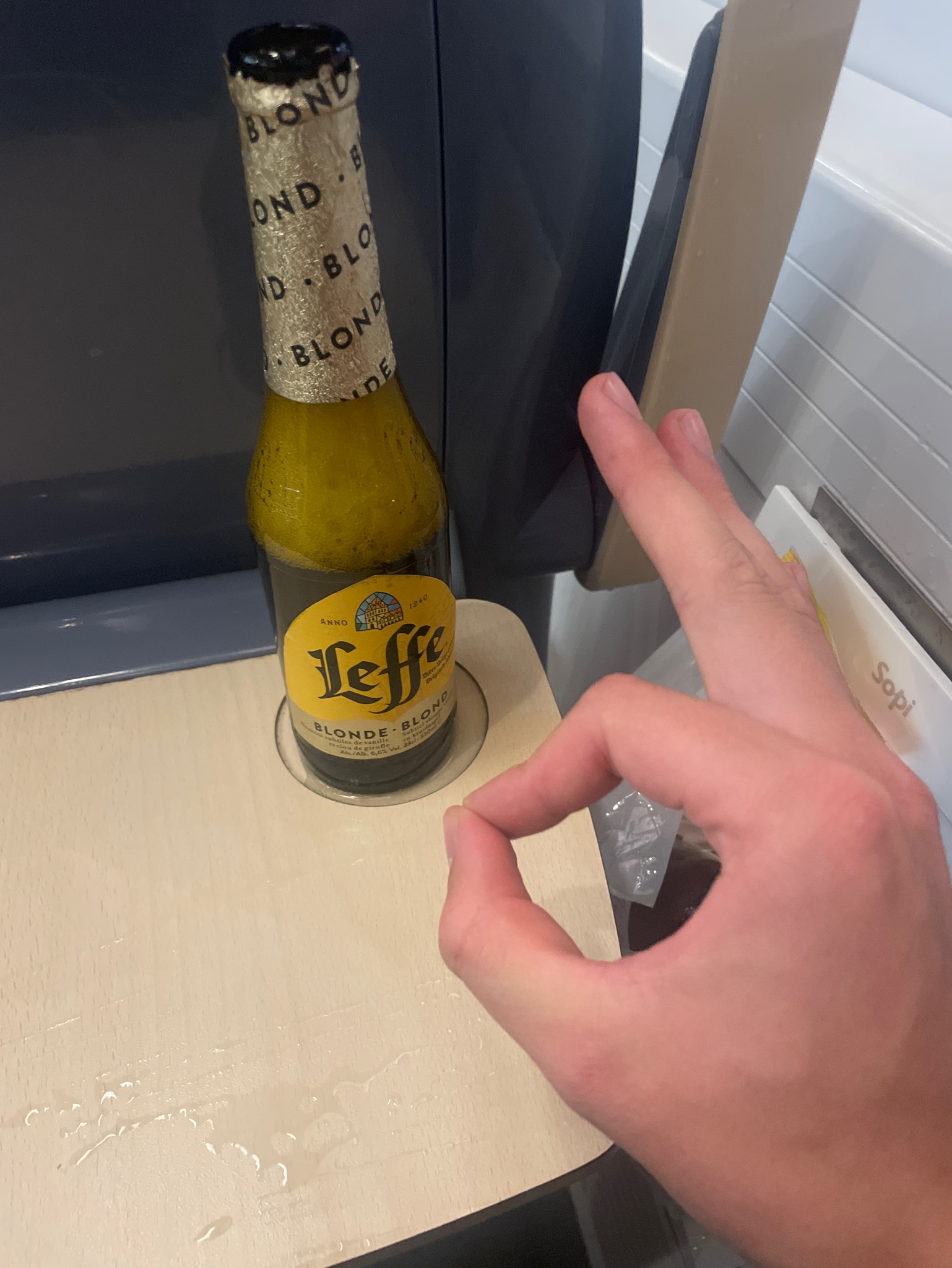 Leffe Blonde / Blond, Belgium