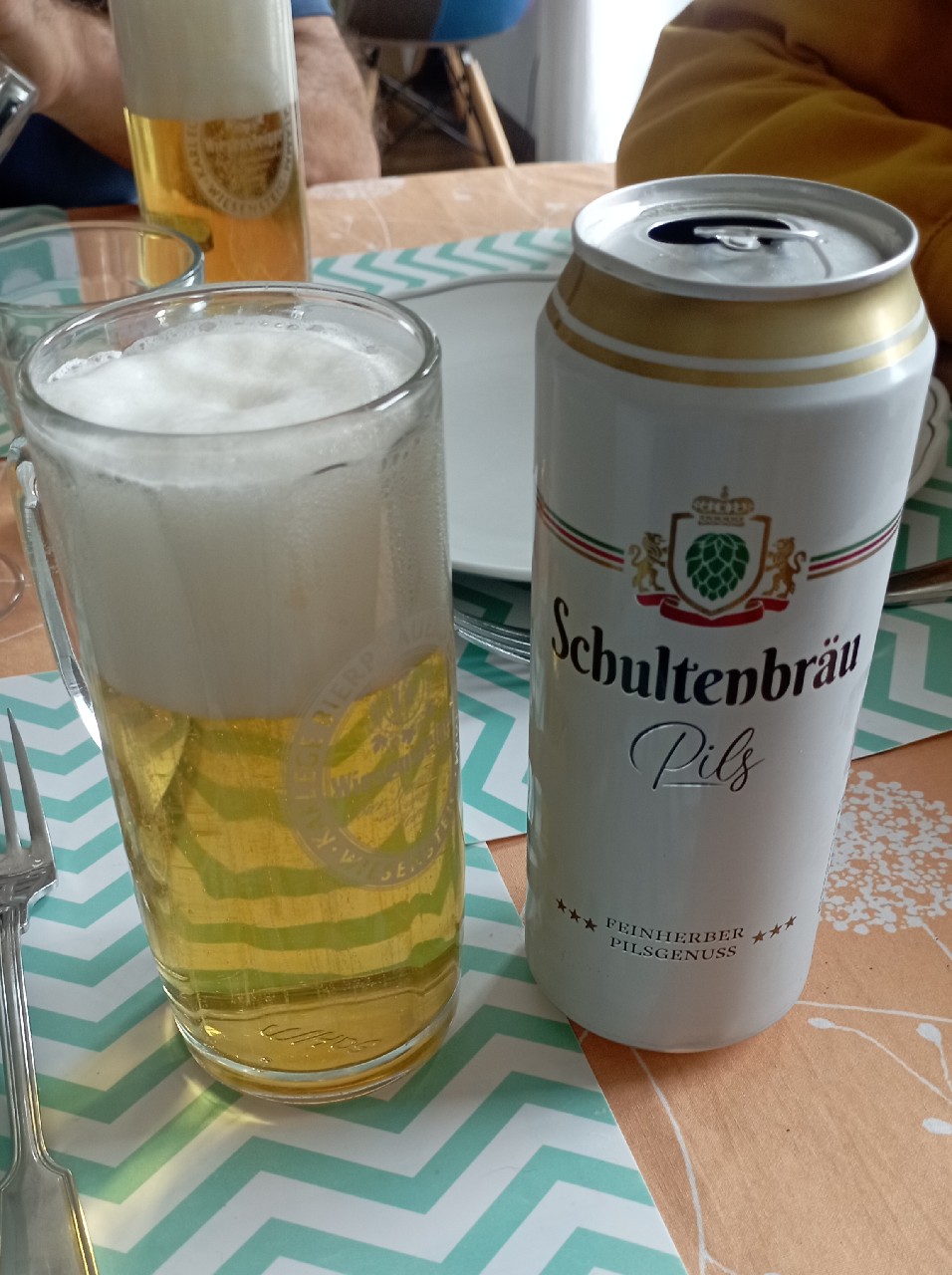 Schultenbräu Pils/ Karlskrone Lager, Germany