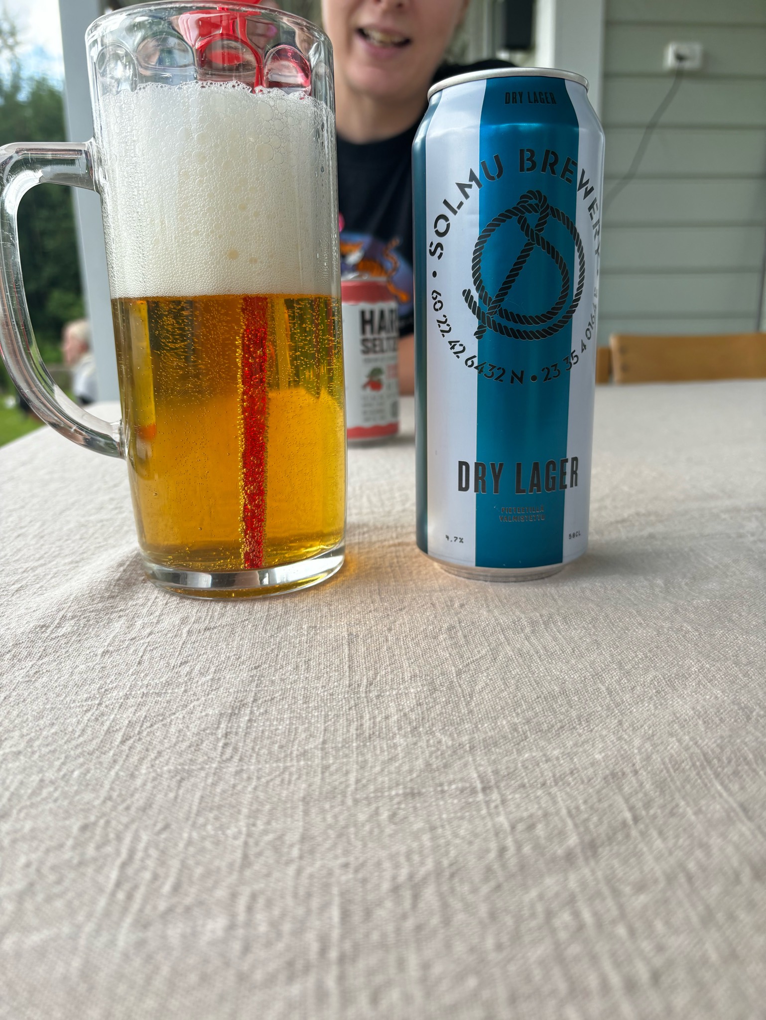 Solmu Dry Lager, Finland