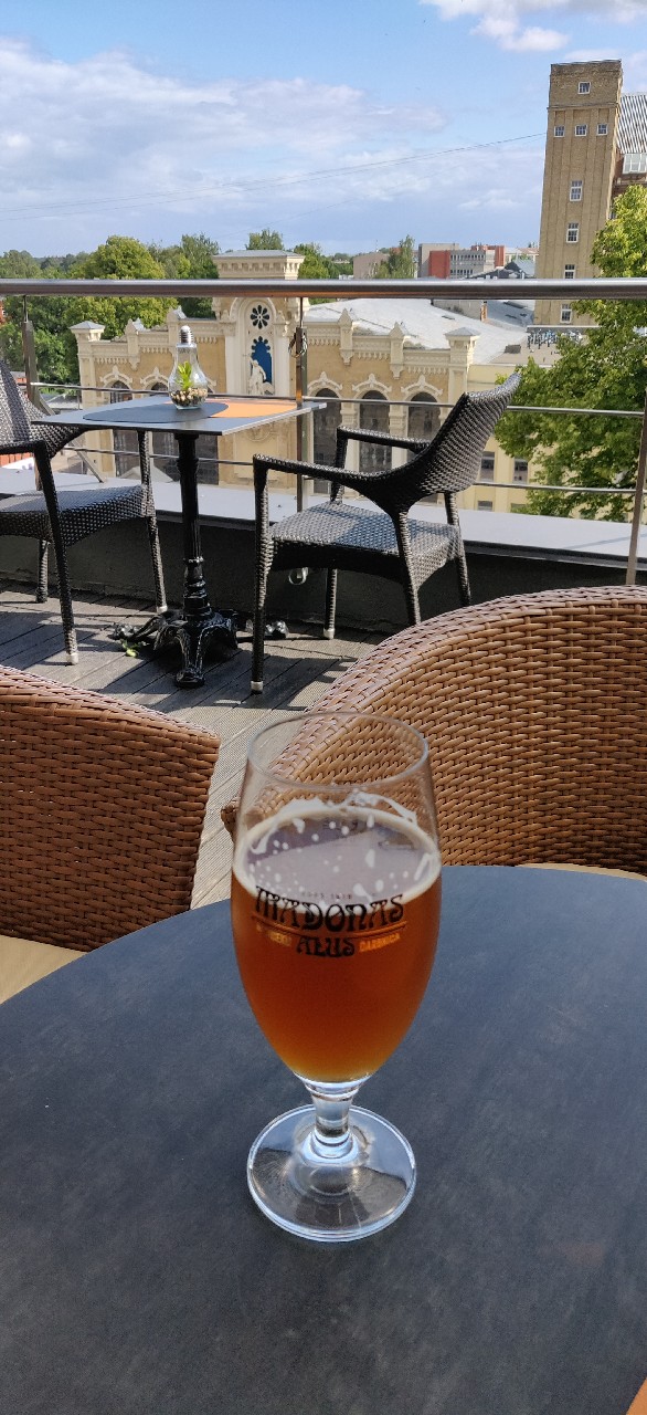 Madonas Alus Nefiltrēts, Latvia