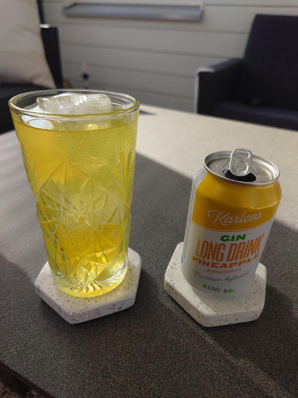 Karlens Gin Long Drink Pineapple, Finland