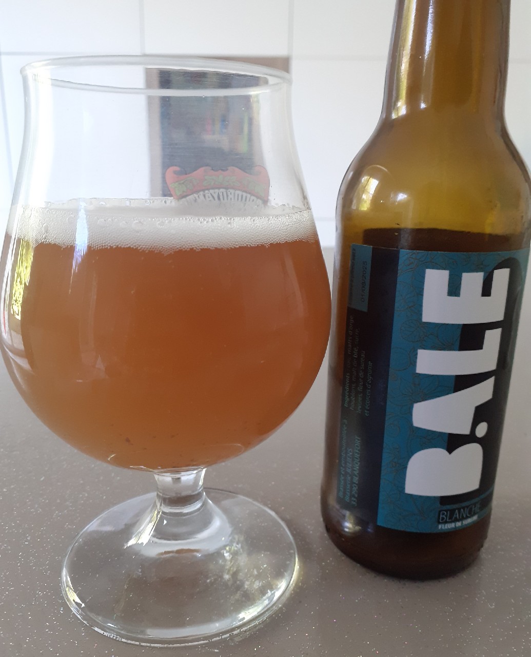 b.ale blanche, Brasserie Julien's (B.Ale)