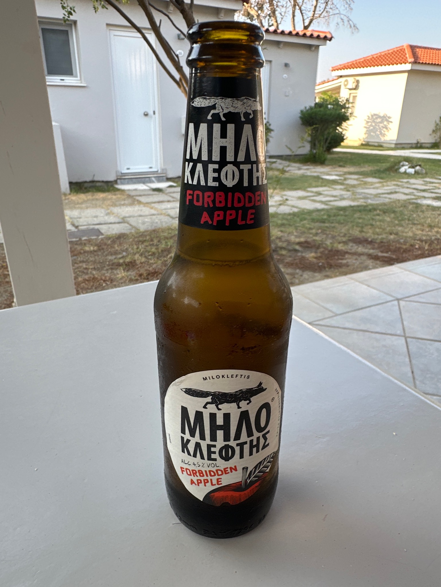 Milokleftis Forbidden Apple, Greece