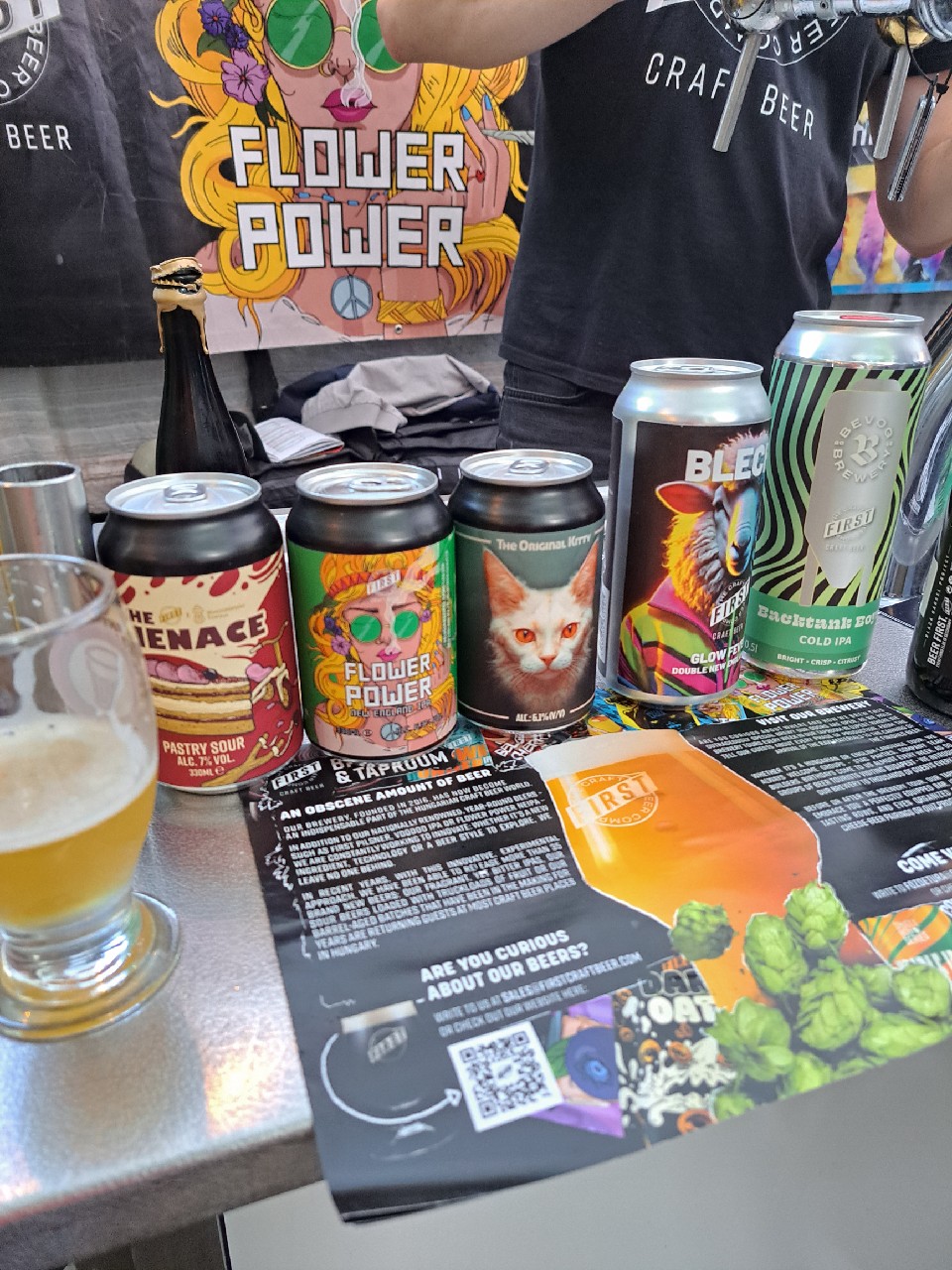 Flower Power, Hungary