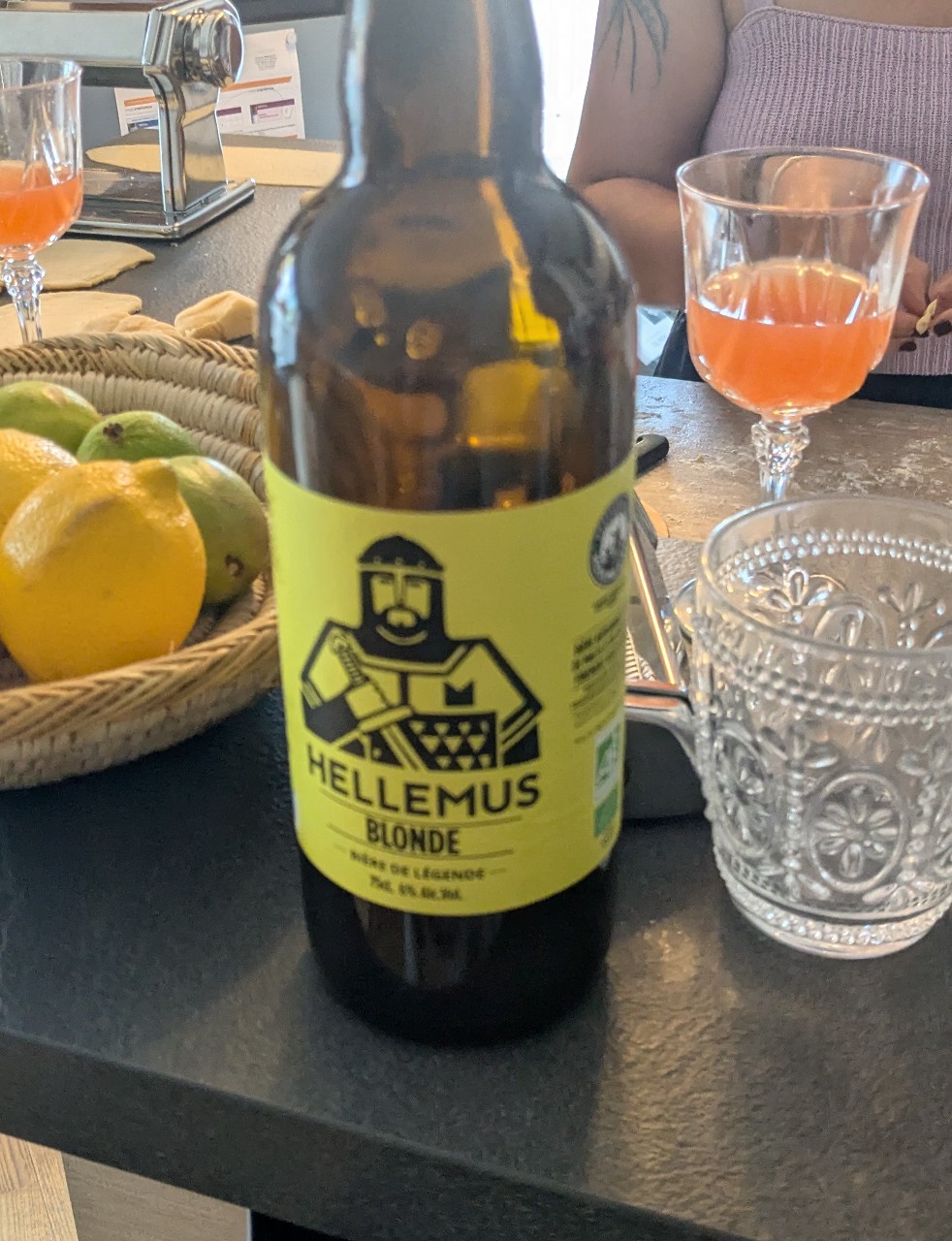 Hellemus Blonde, France