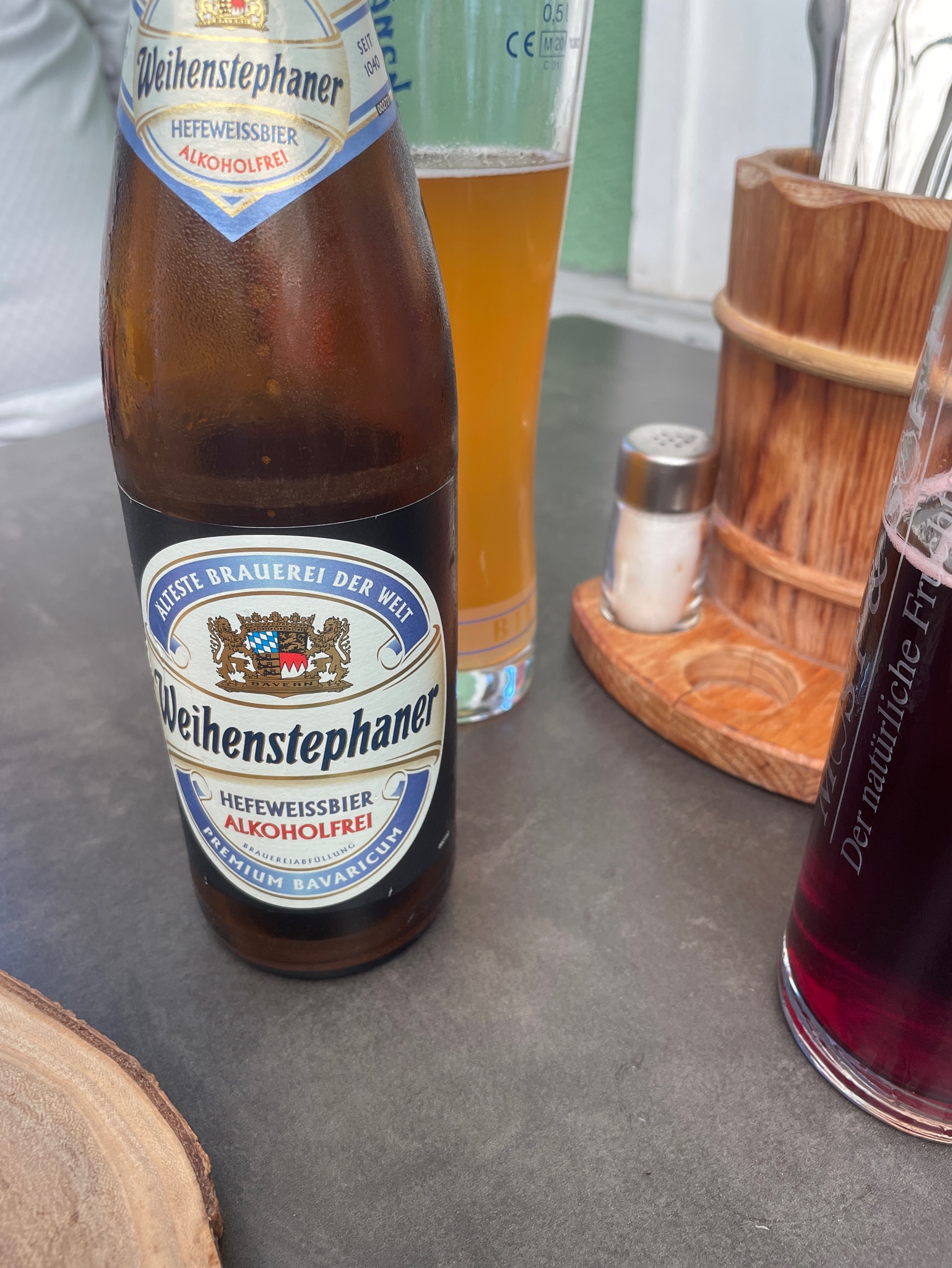 Weihenstephaner Hefeweissbier Alkoholfrei, Germany