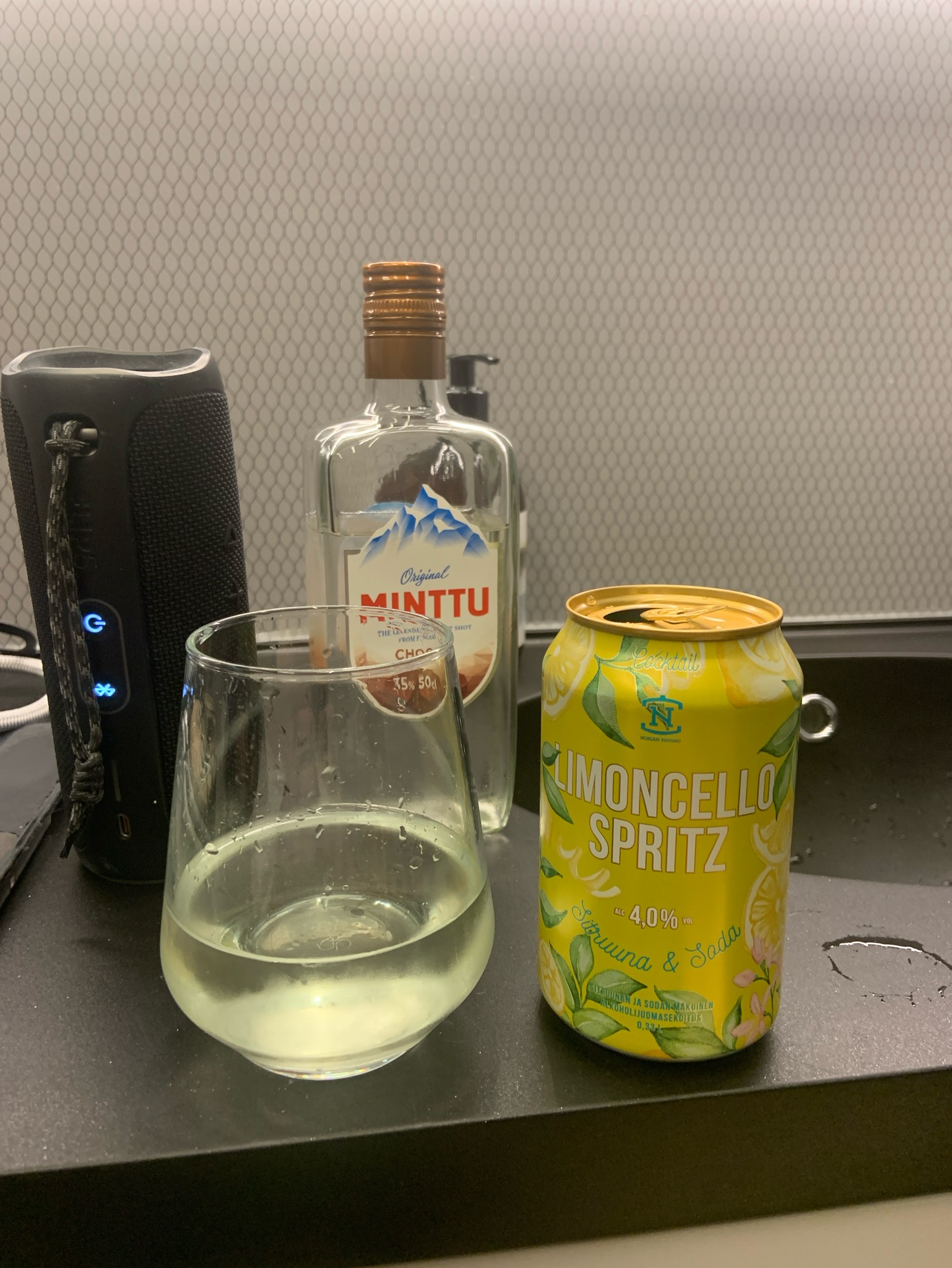 Limoncello Spritz, Finland