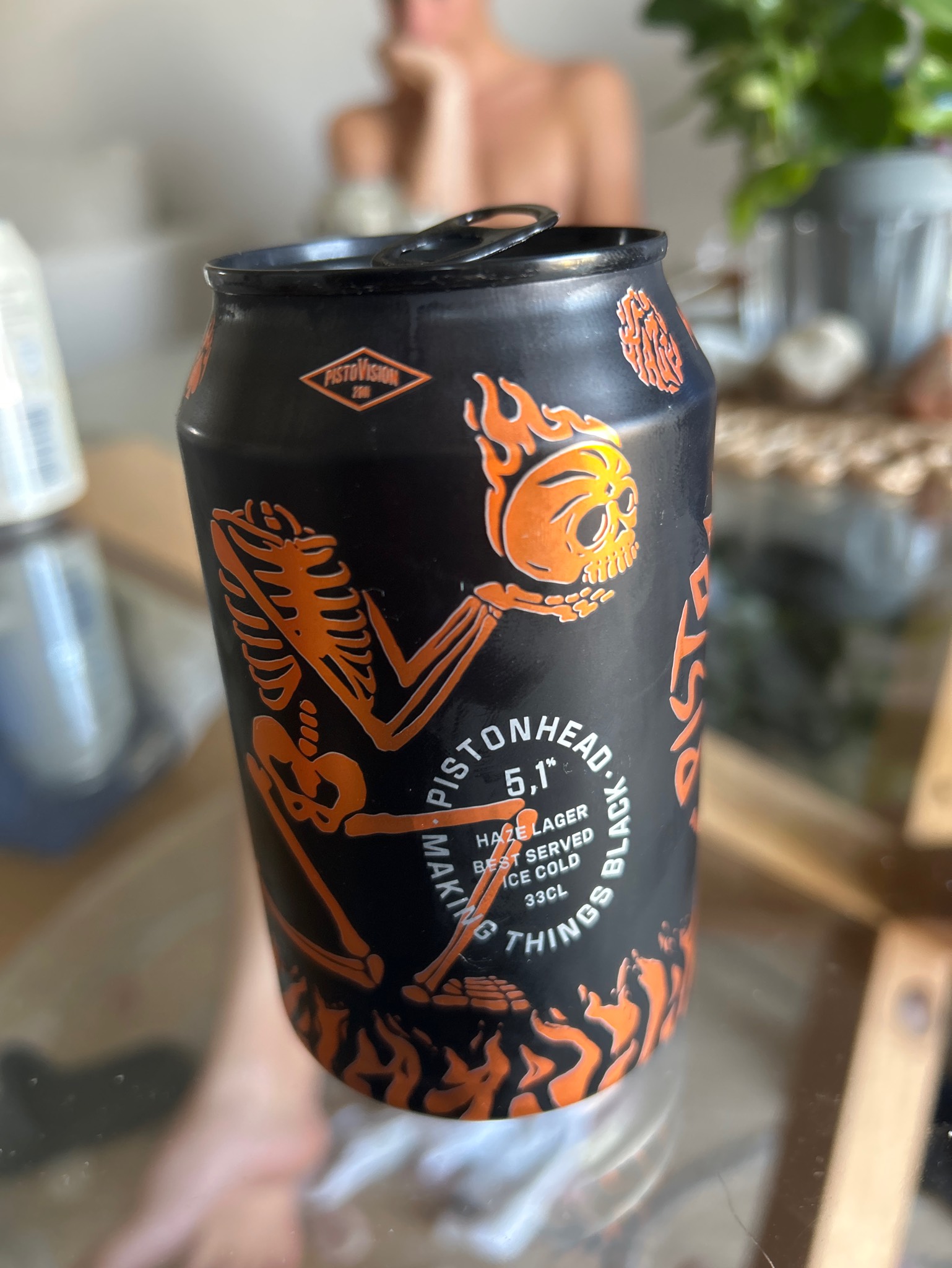 Pistonhead Haze Lager, Brutal Brewing (Spendrups Bryggeri)