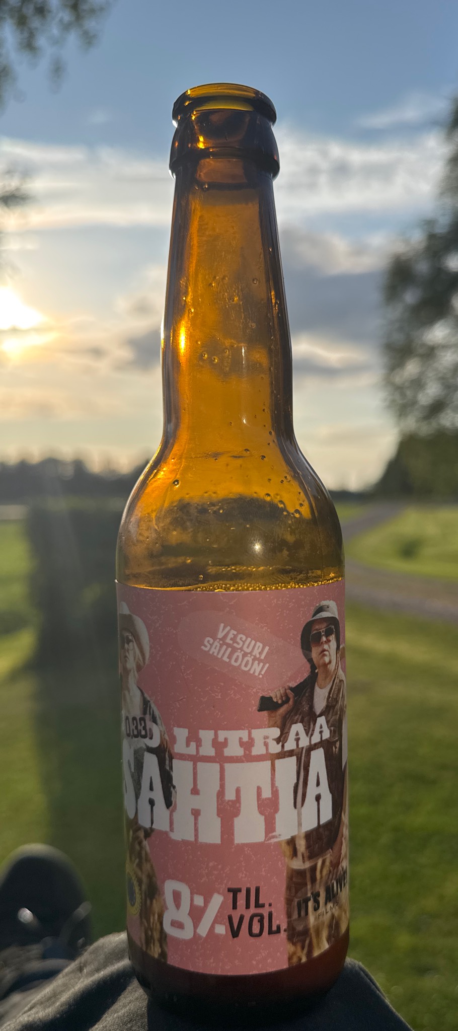 0,33 Litraa Sahtia, Finland