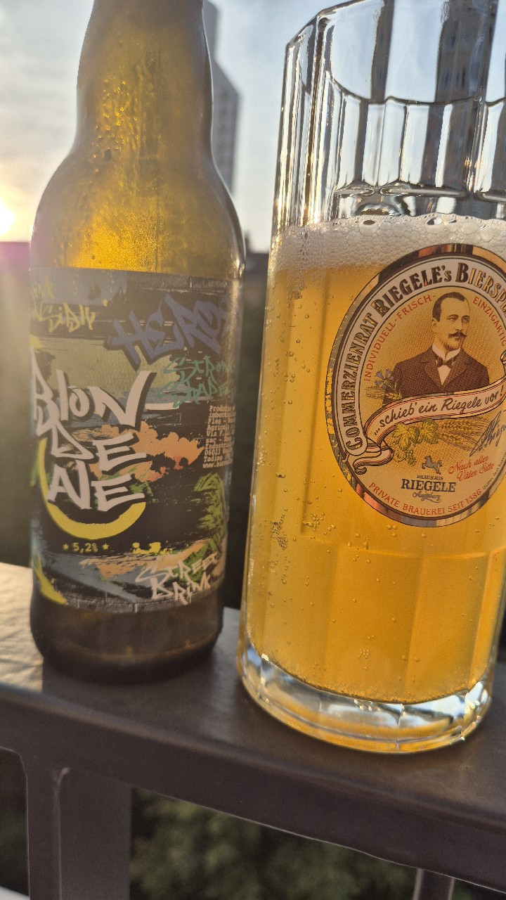 Heroes Blonde Ale, Italy