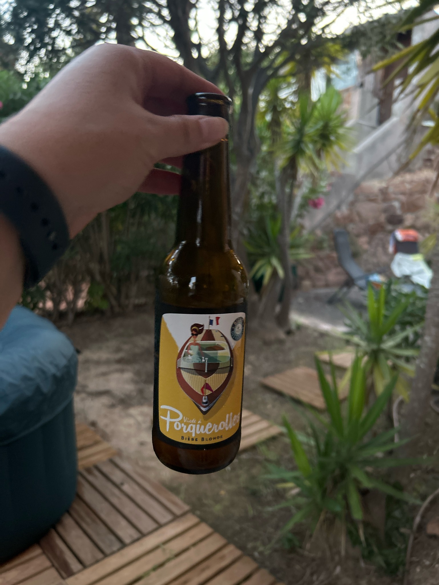 Virée À Porquerolles Bière Blonde, La Bière Des Îles D'Or