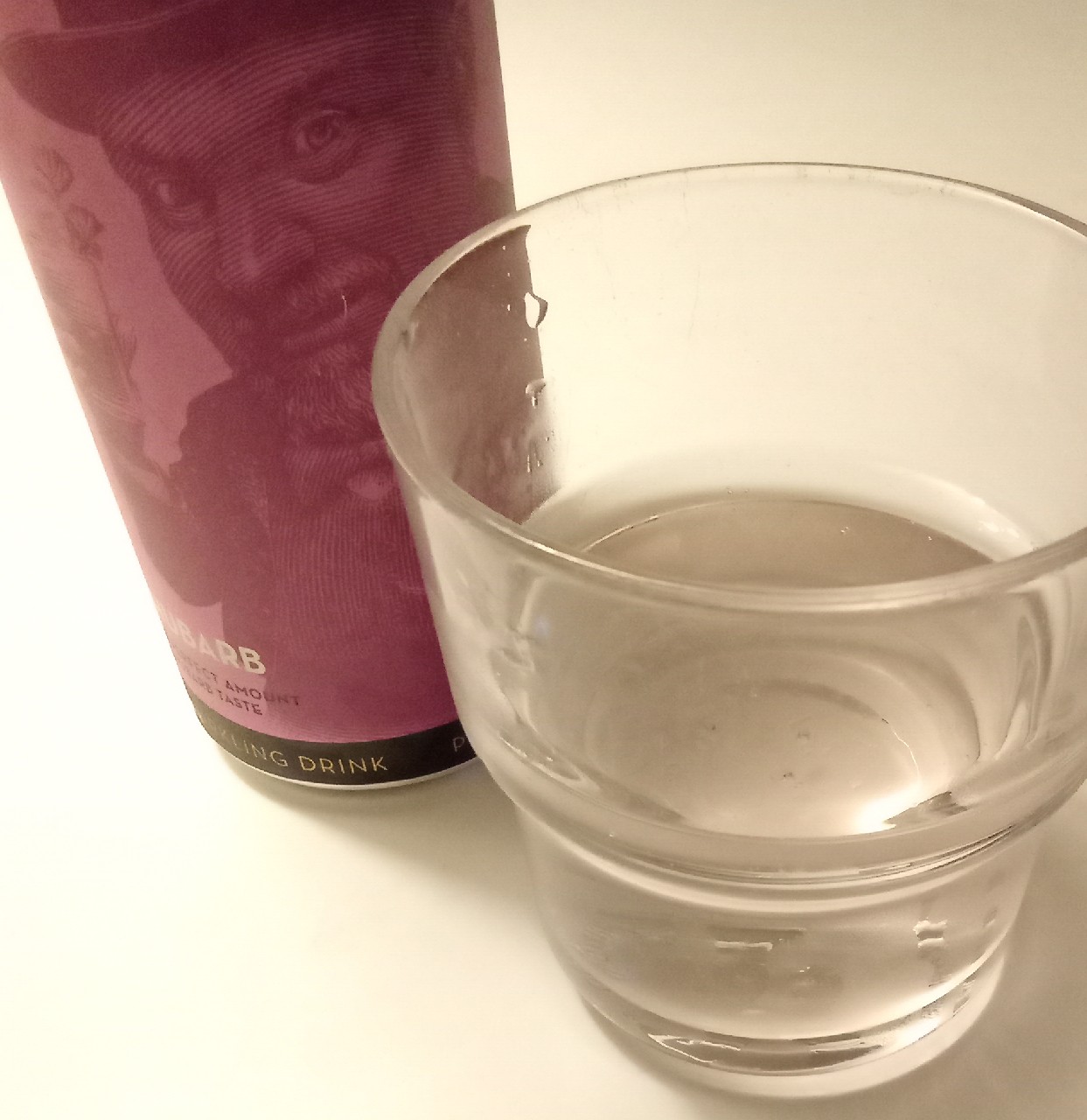 Muteman Premium Rhubarb, Finland