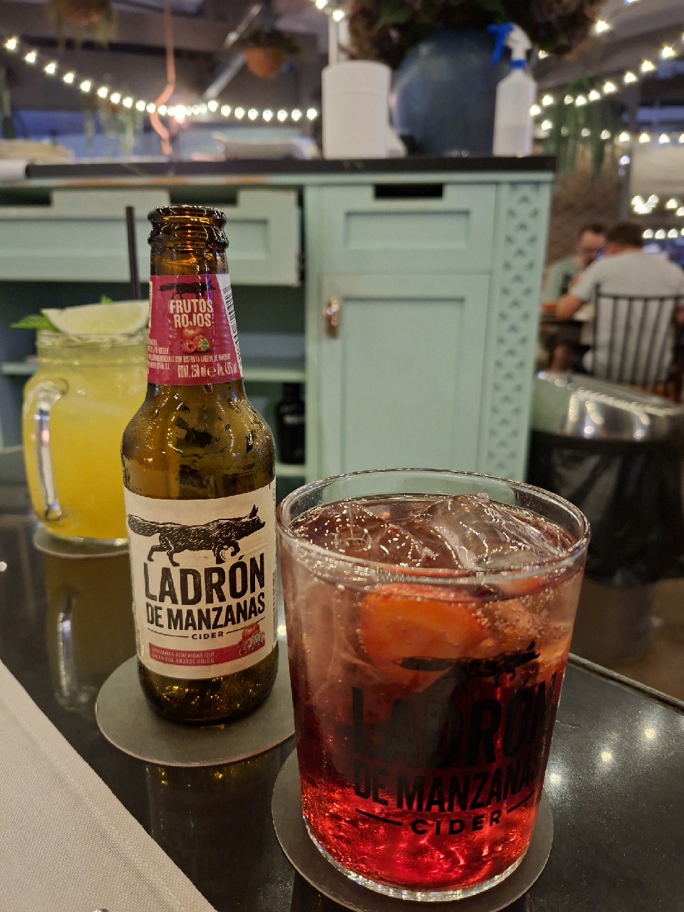 Ladrón de Manzanas Cider - Manzana y Frutos Rojos, Spain