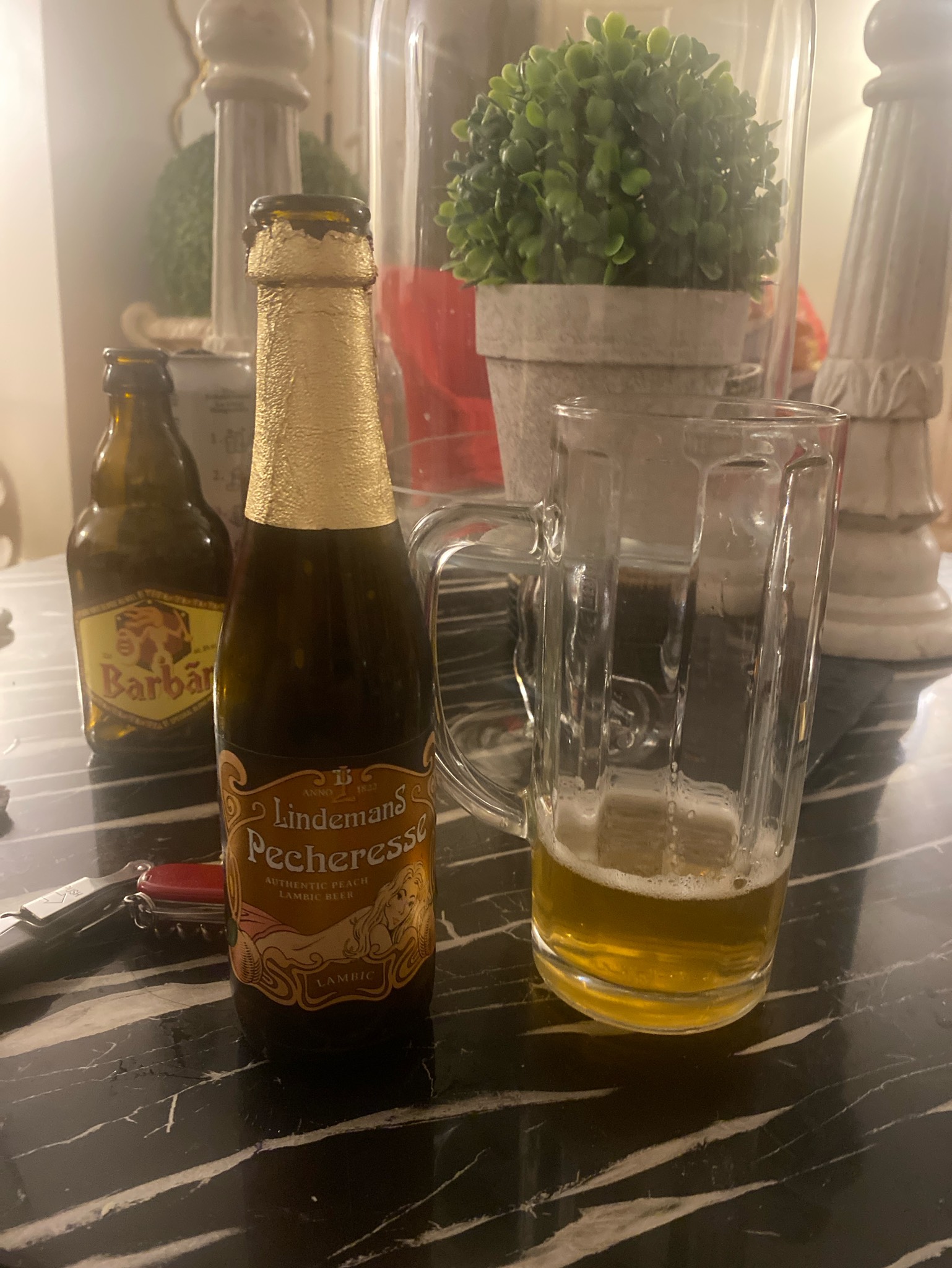 Pêche / Pêcheresse, Brouwerij Lindemans