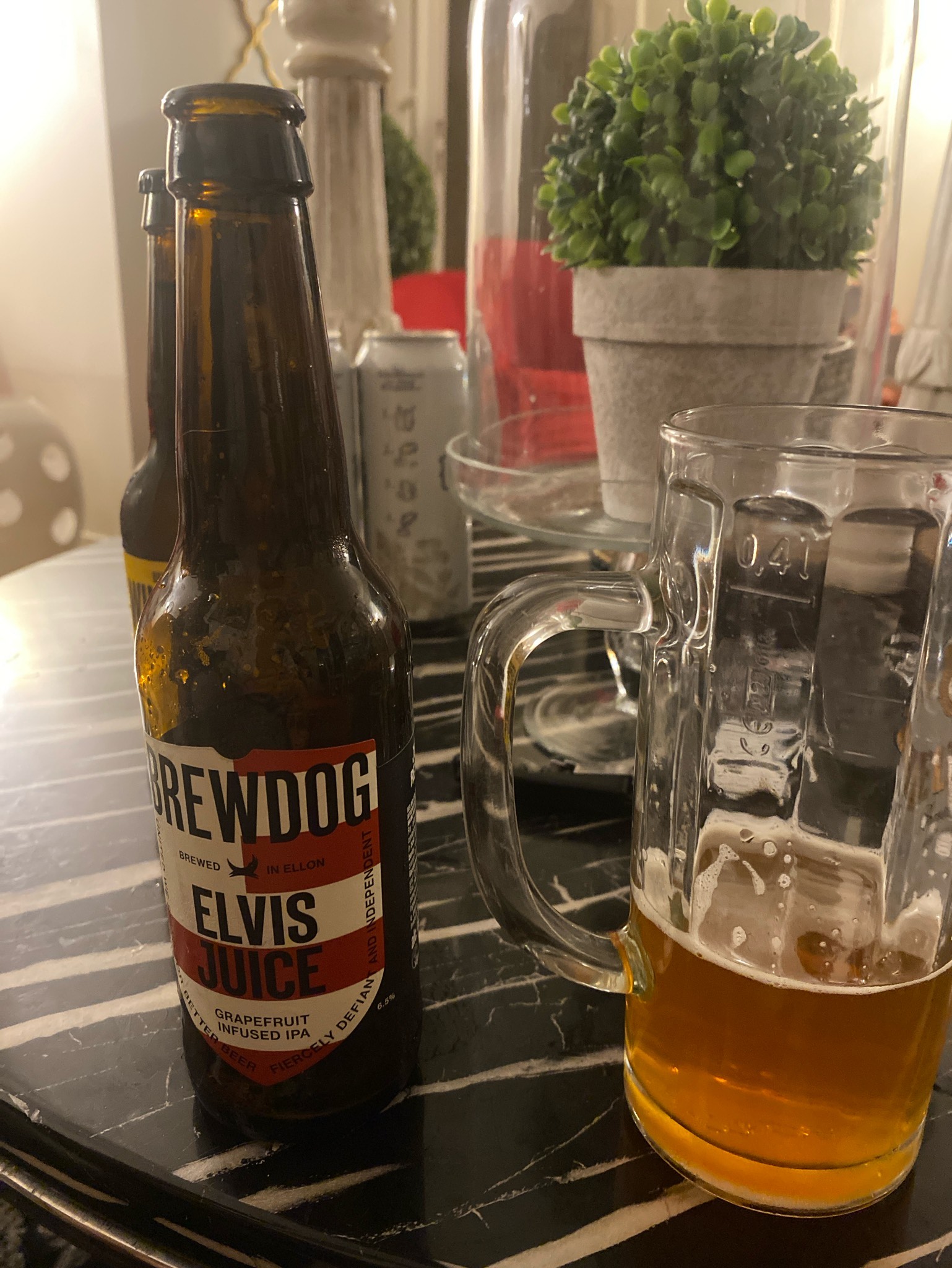 Elvis Juice, Scotland