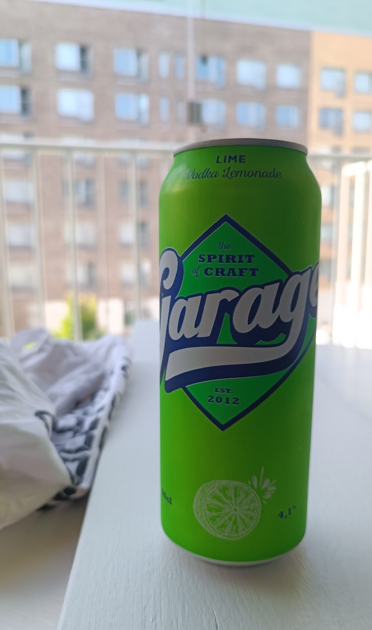 Garage Vodka Lemonade Lime, Finland