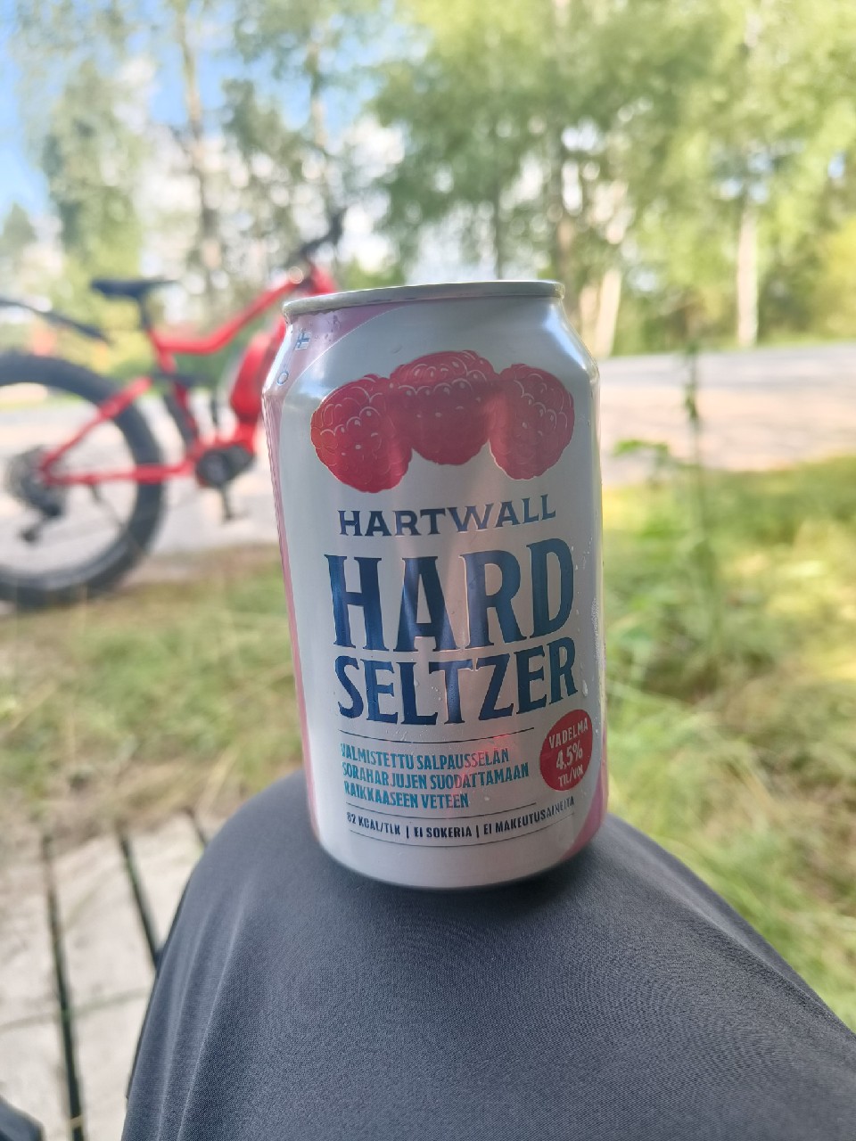 Hartwall Hard Seltzer Vadelma, Hartwall (Royal Unibrew)