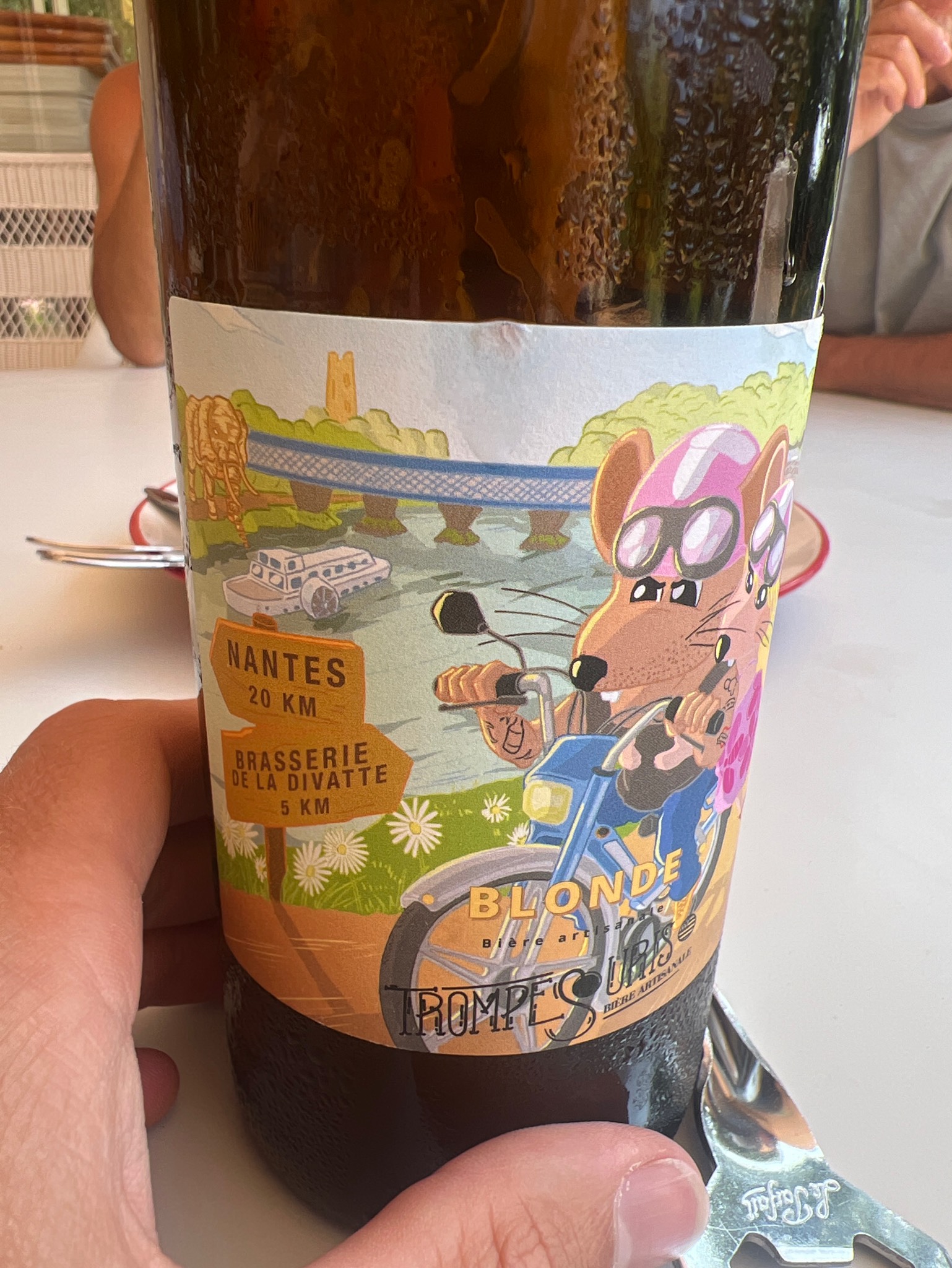 Trompe Souris Blonde Bio, France