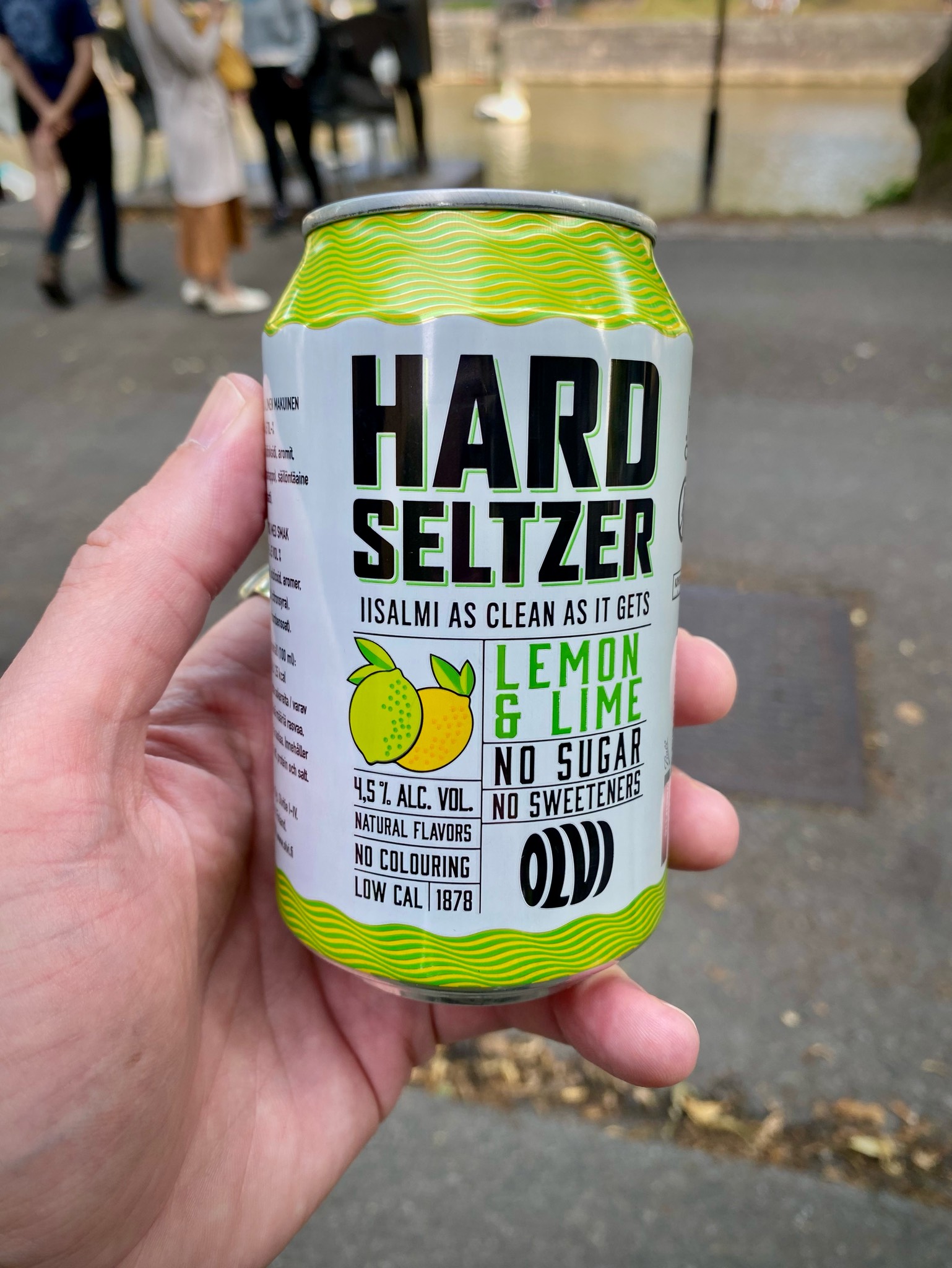 Hard Seltzer Lemon & Lime, Finland