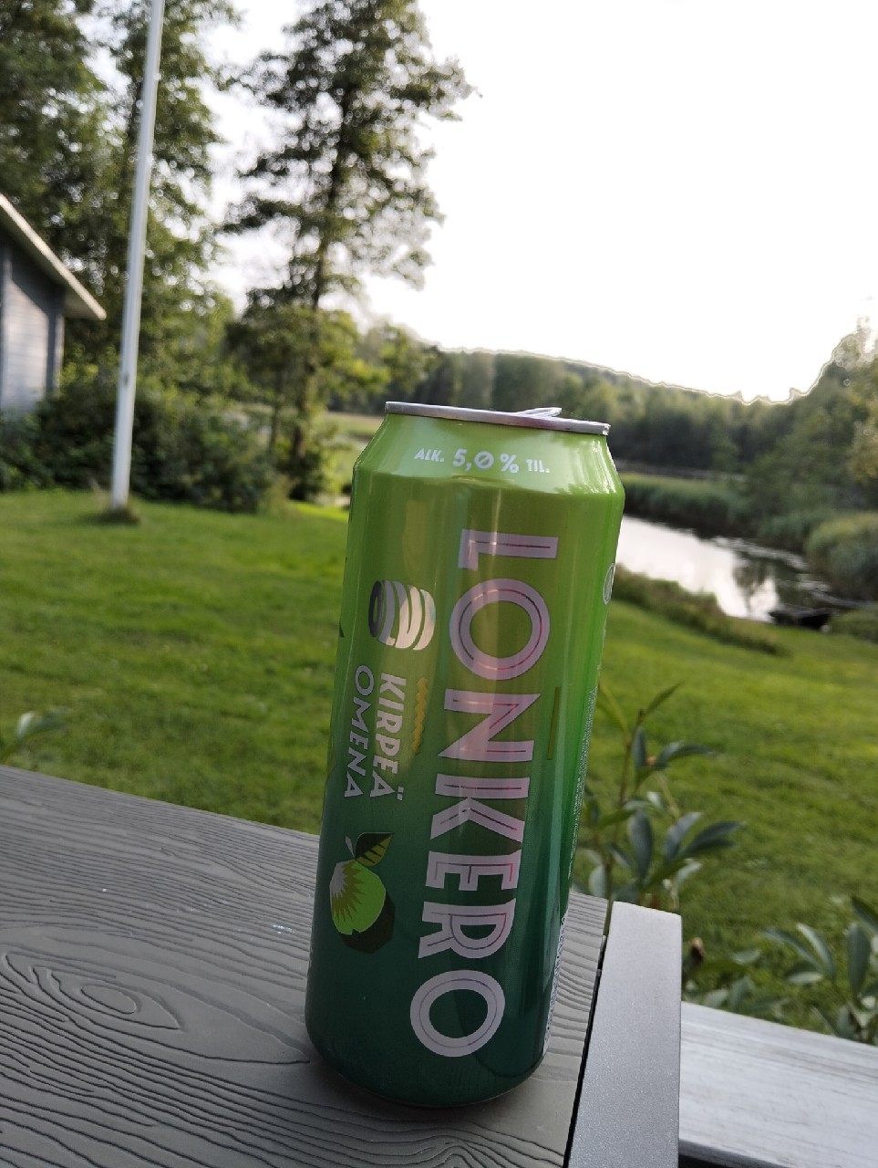 Kirpeä Omena Lonkero 4.7%, Finland