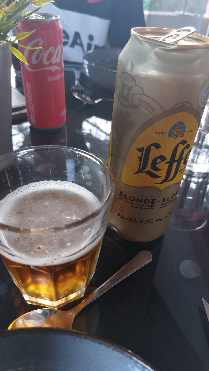 Leffe Blonde / Blond, Abbaye de Leffe (AB InBev)