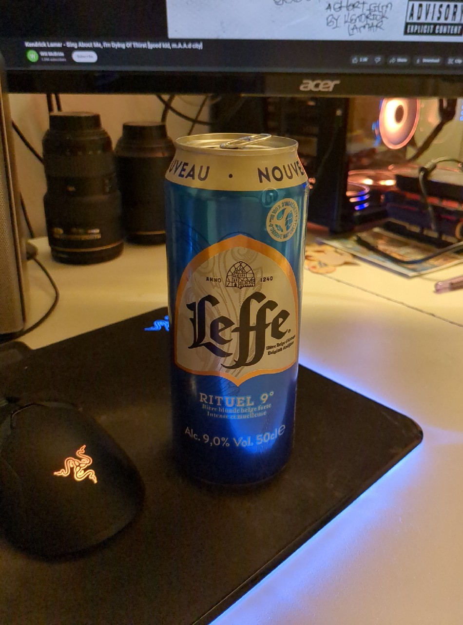 Leffe Rituel 9°, Abbaye de Leffe (AB InBev)