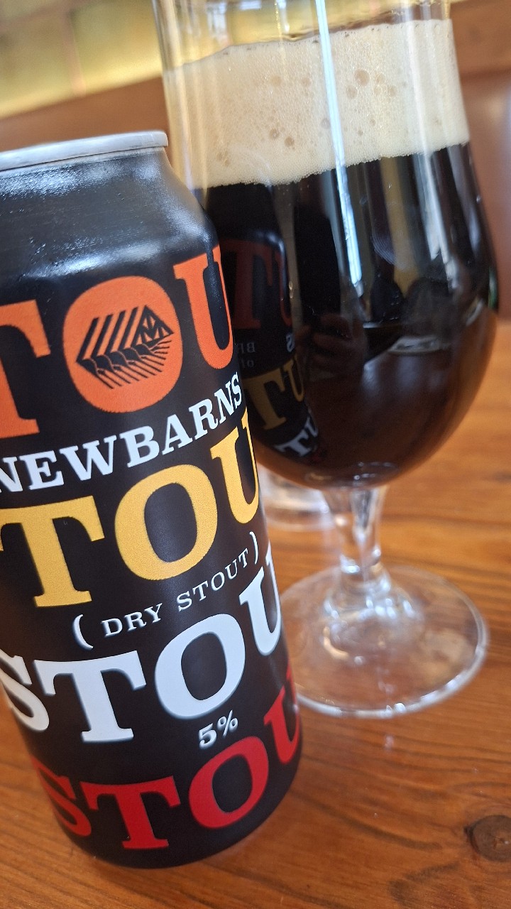 Newbarns Dry Stout, Newbarns Brewery