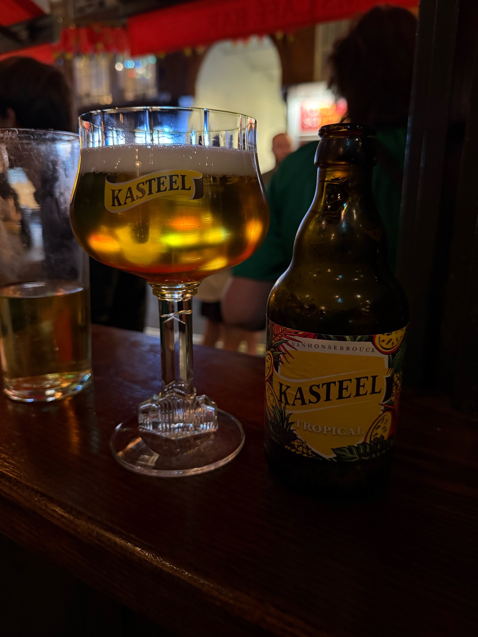 Kasteel Tropical, Kasteel Brouwerij Vanhonsebrouck