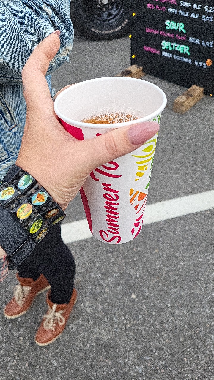 Naughty Auntie, Finland