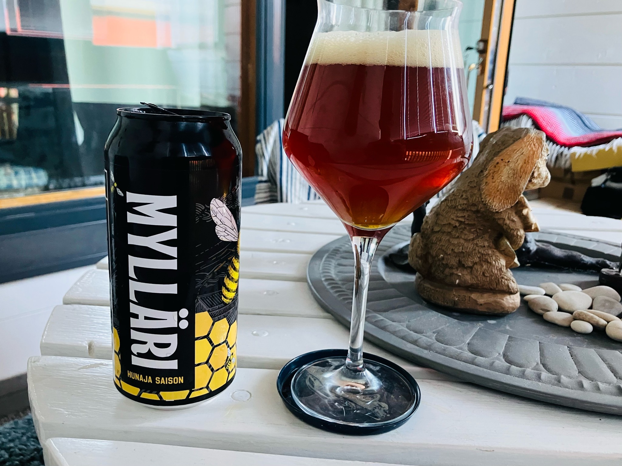 Mylläri Hunaja Saison, Finland