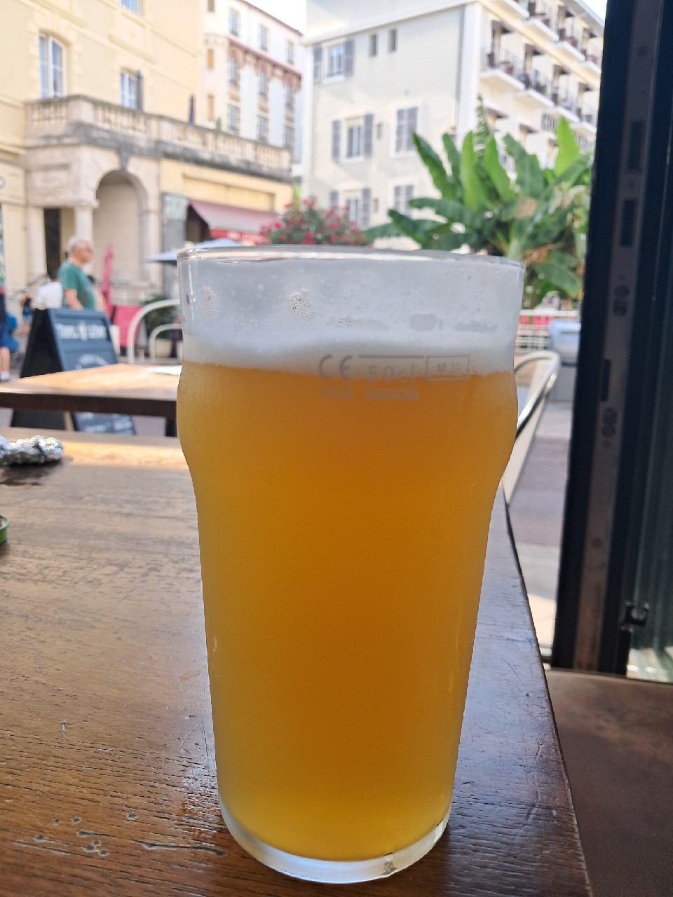 DouGall's 942 IPA, Cerveza DouGall's
