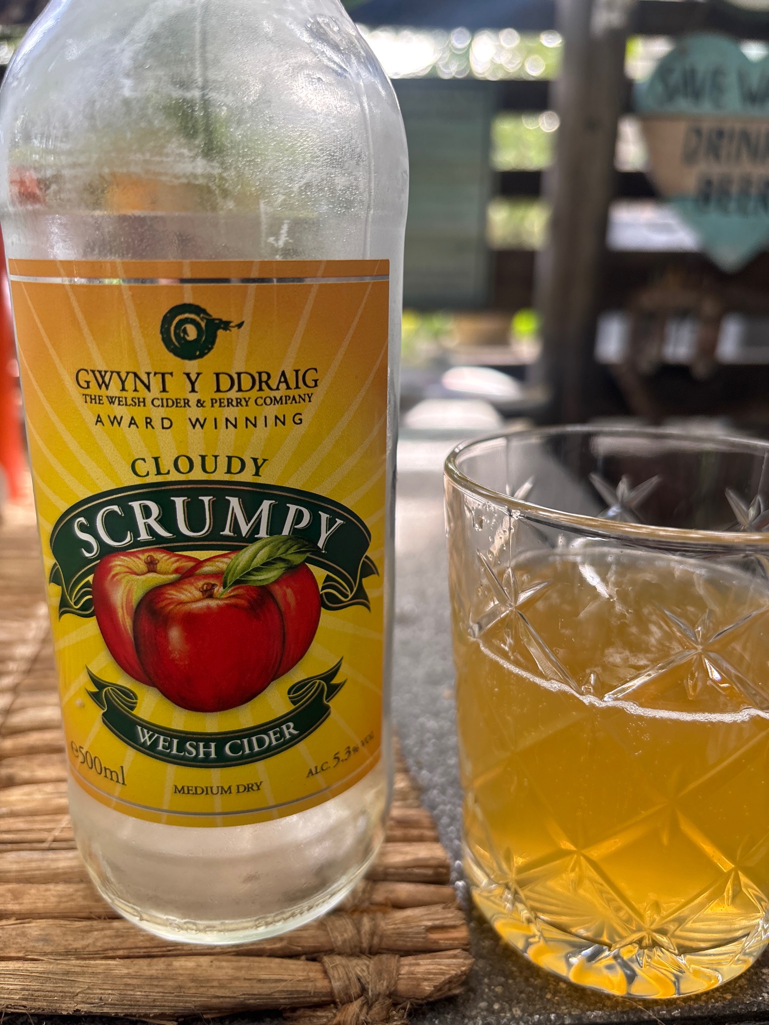 Farmhouse Cloudy Scrumpy Welsh Cider, Gwynt Y Ddraig