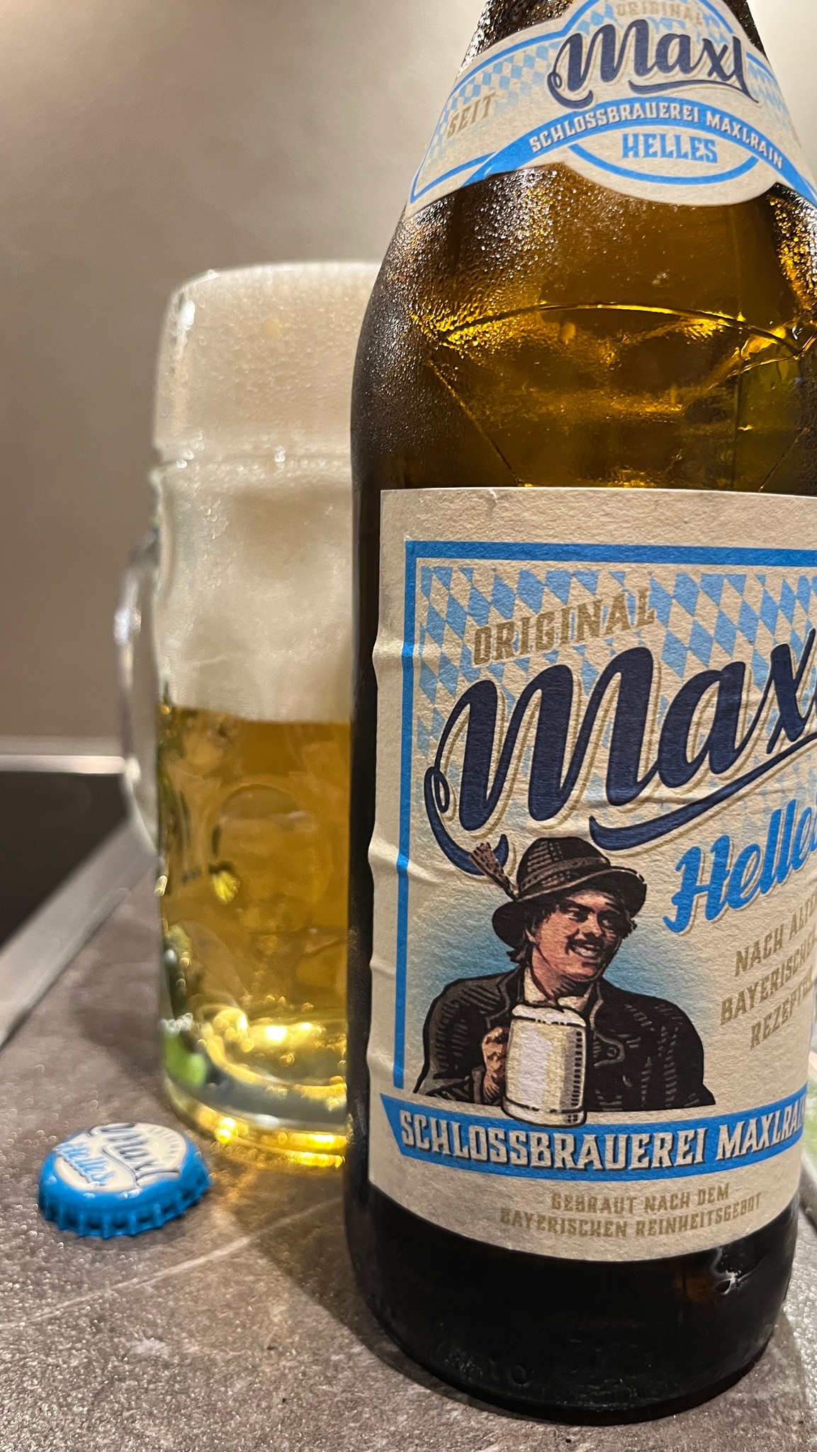 Maxl Helles, Schlossbrauerei Maxlrain