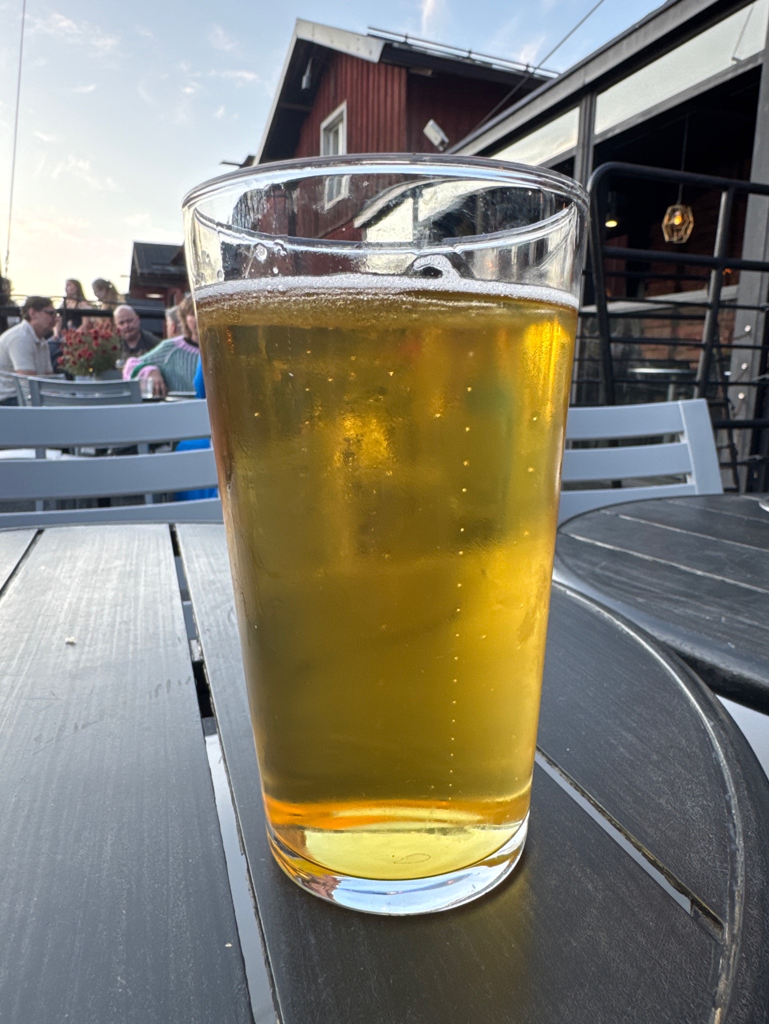 Porvoon Paroni, Finland