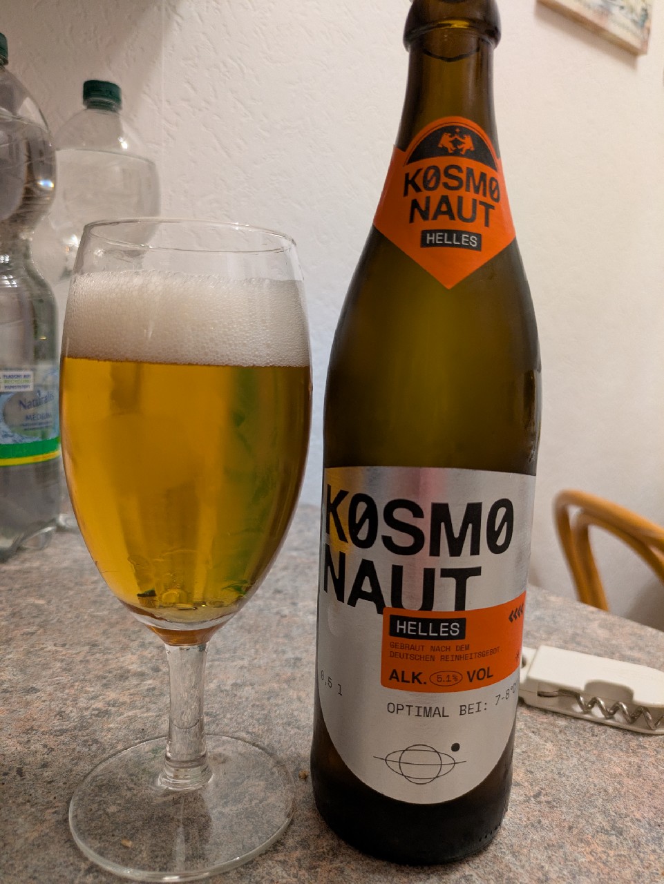 Kosmonaut Helles, Germany