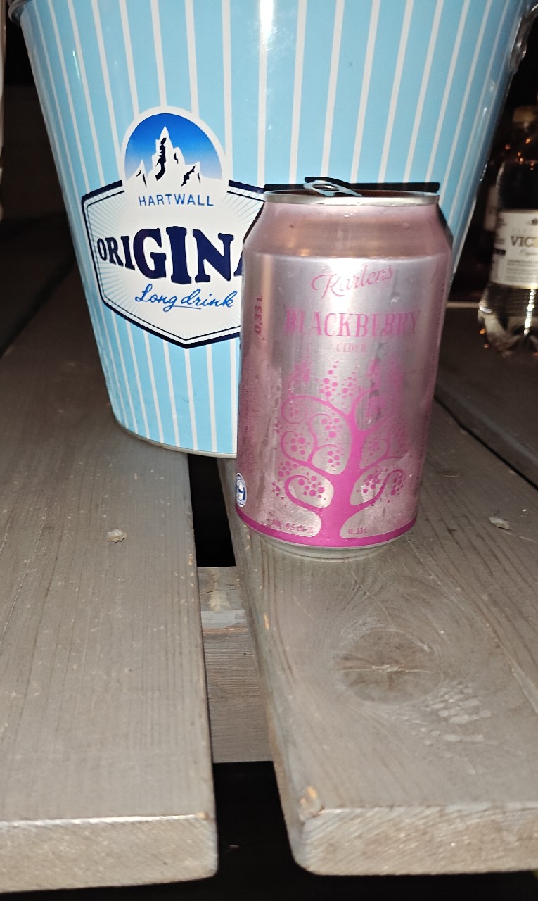 Karlens Blackberry Cider, Finland