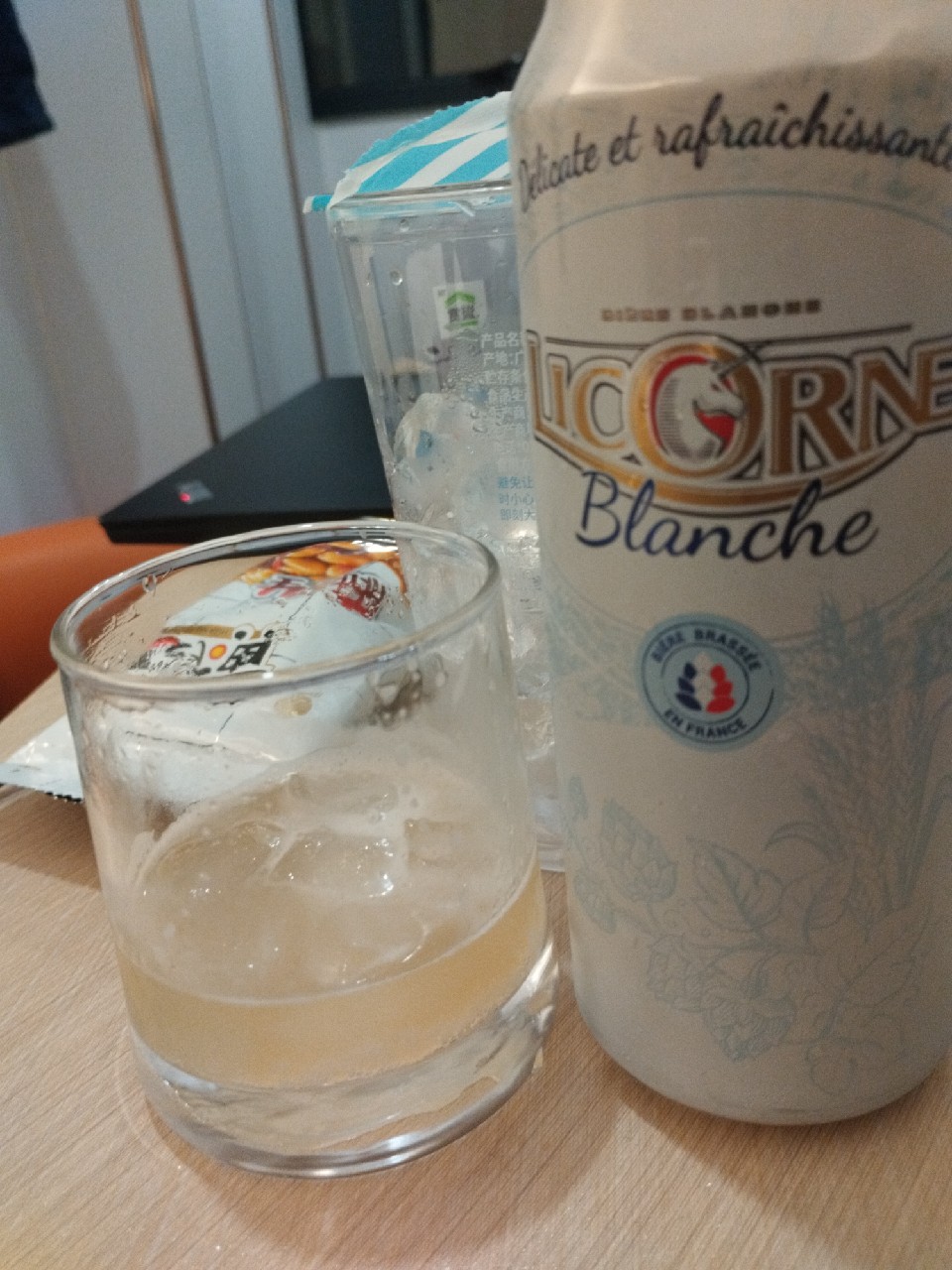 Licorne Blanche, France