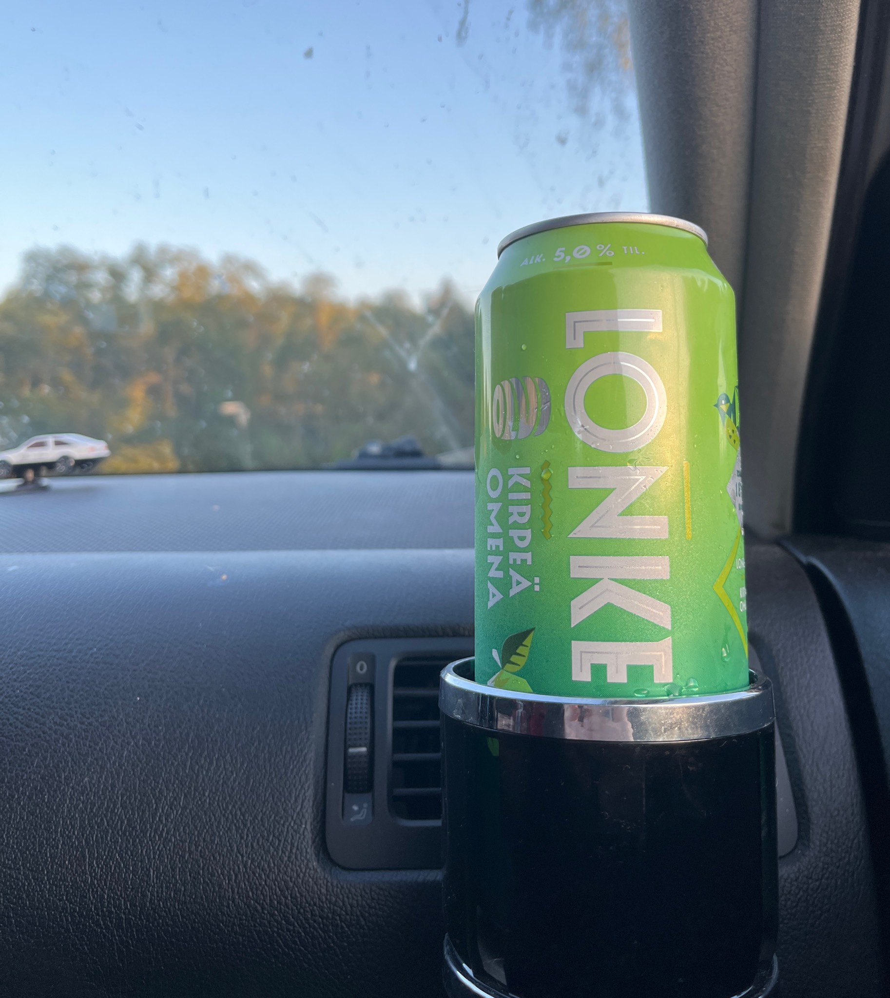 Kirpeä Omena Lonkero 5.0%, Finland