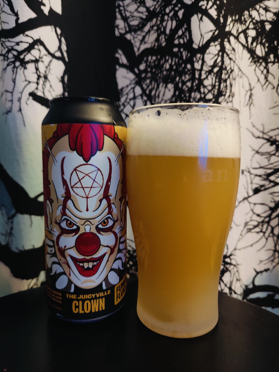 Clown (The Juicyville S01E06), Poland