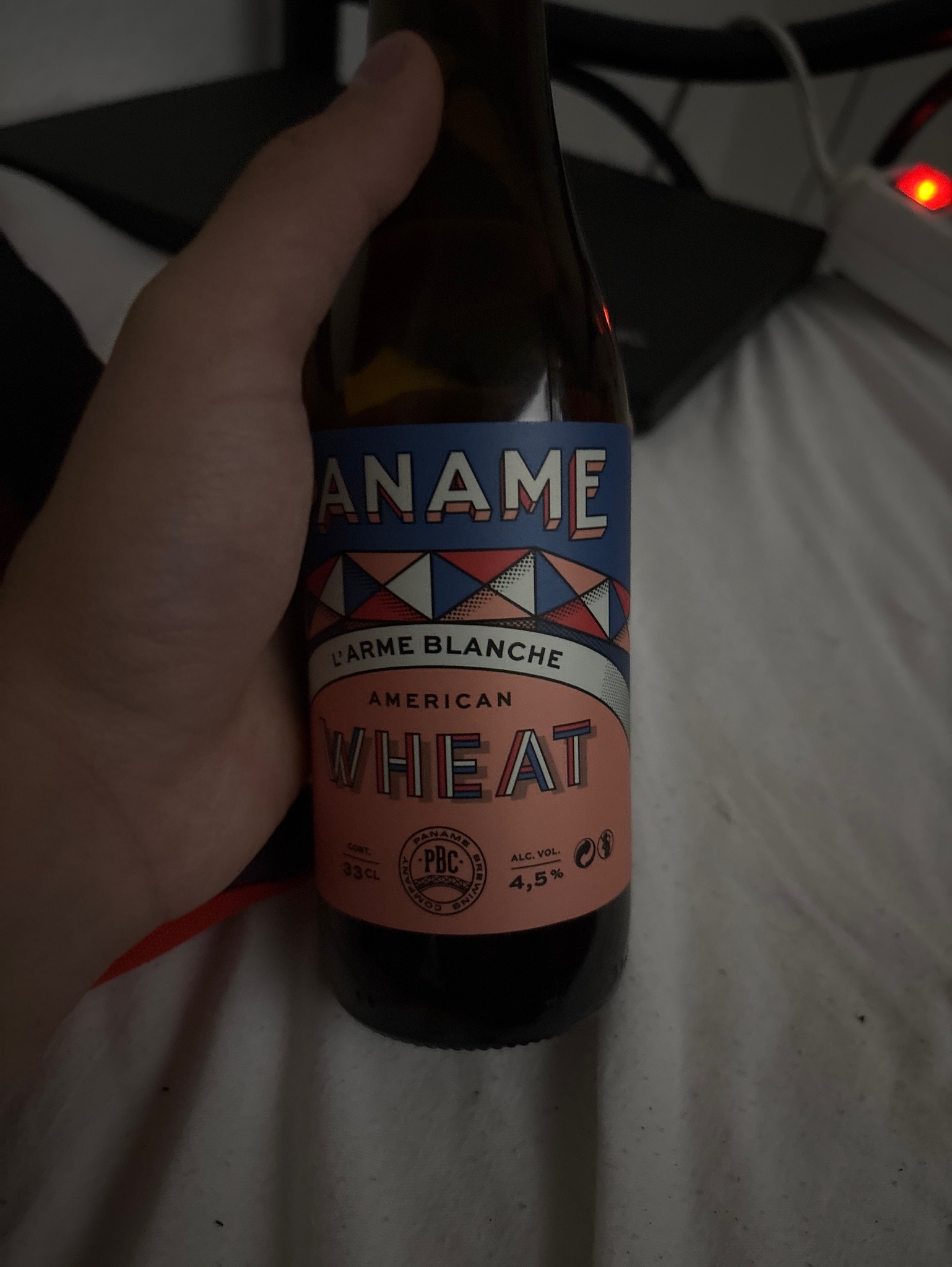 L'Arme Blanche, France