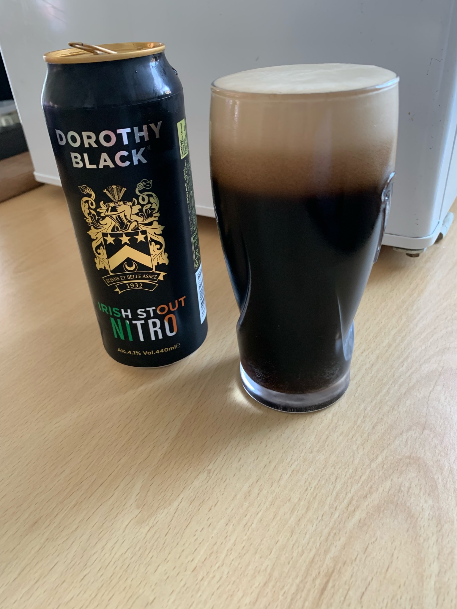 Dorothy Black Irish Nitro Stout, Ireland
