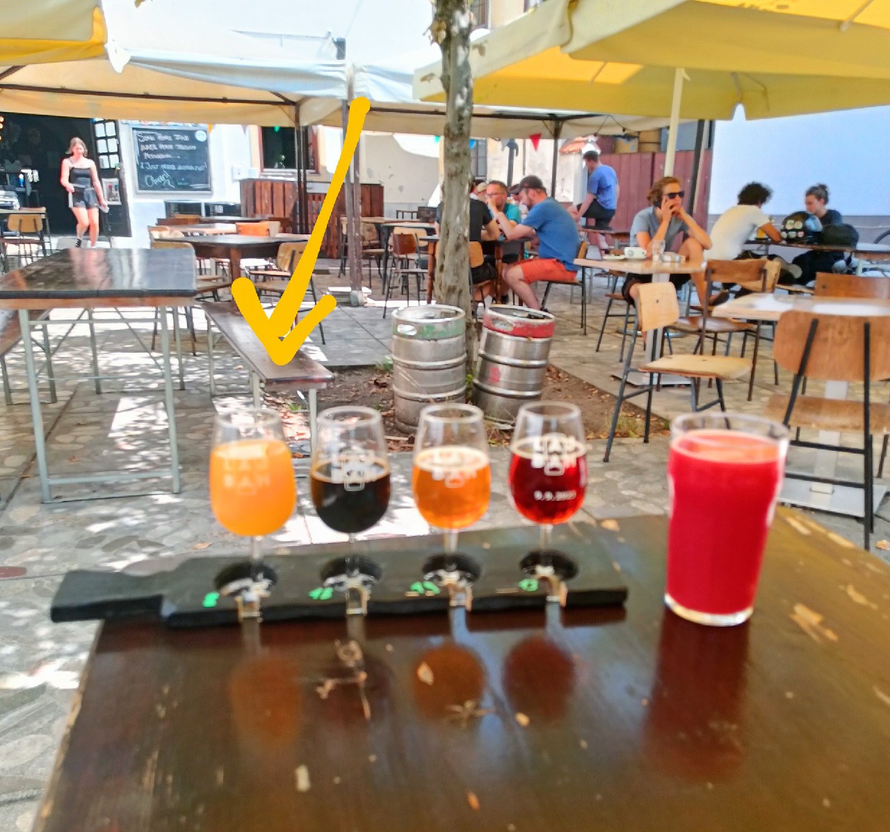 Mango Bango, Slovenia