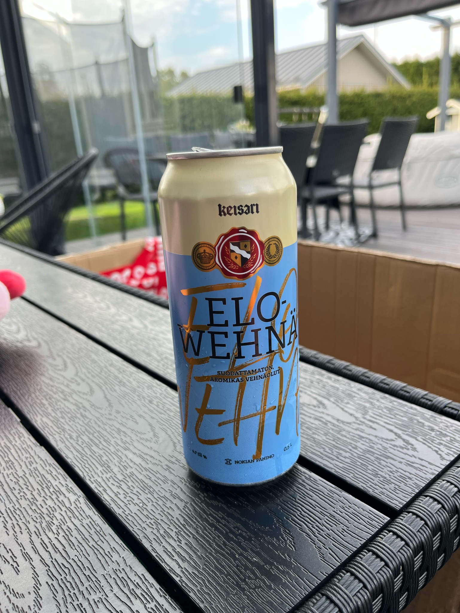 Keisari EloWehnä, Finland