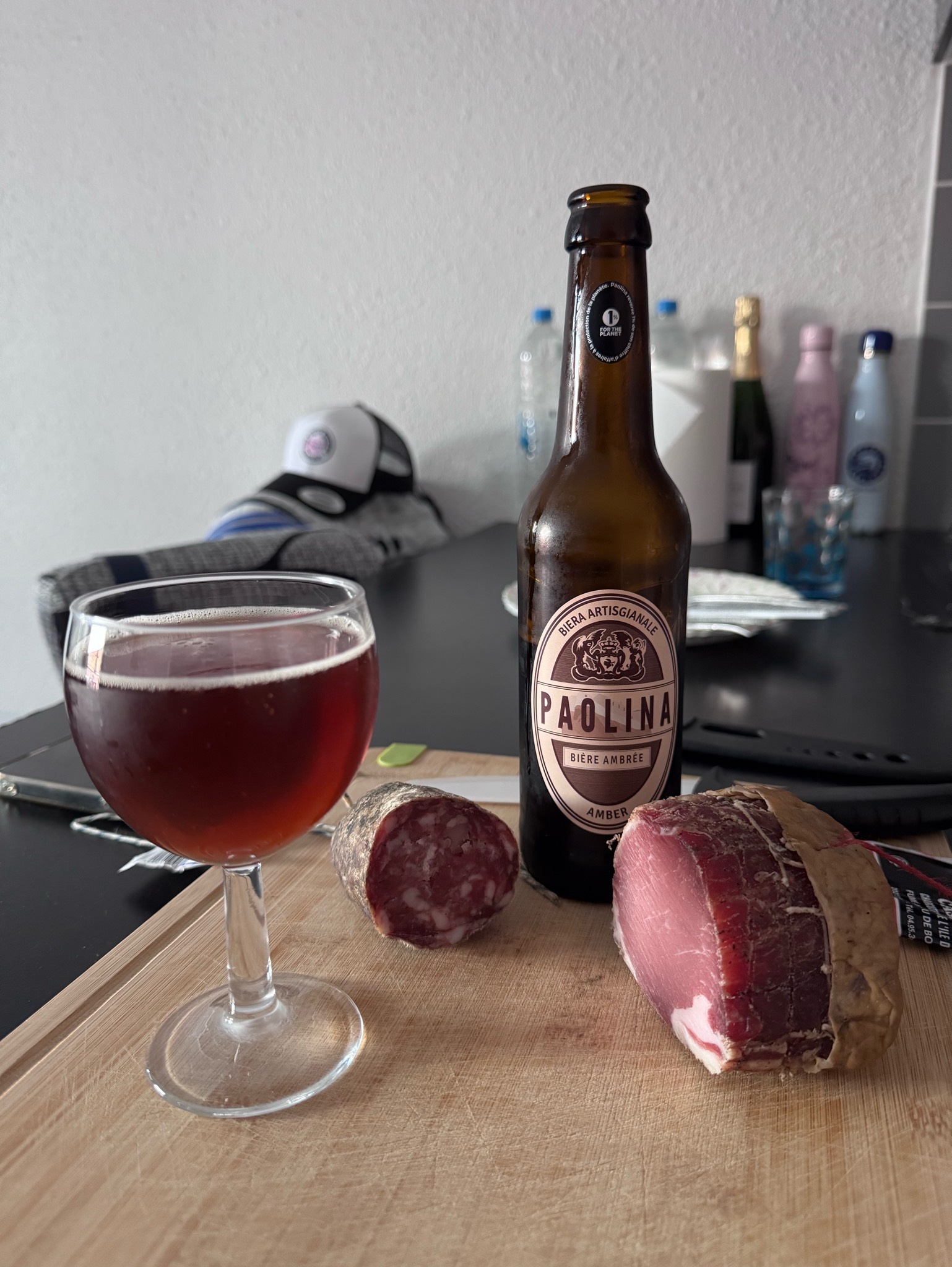 Paolina Amber, France