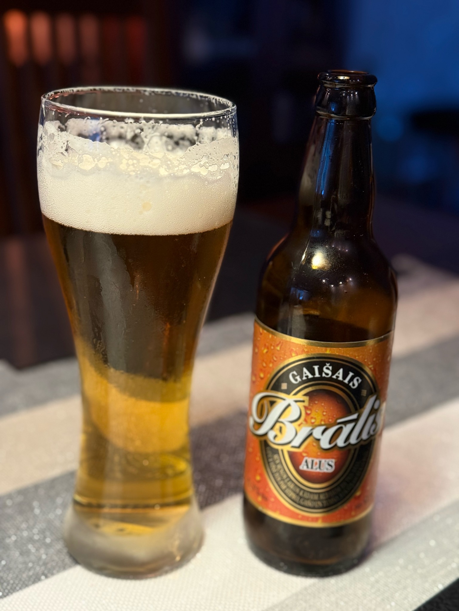 Brālis Gaišais Nefiltrēts, Brālis