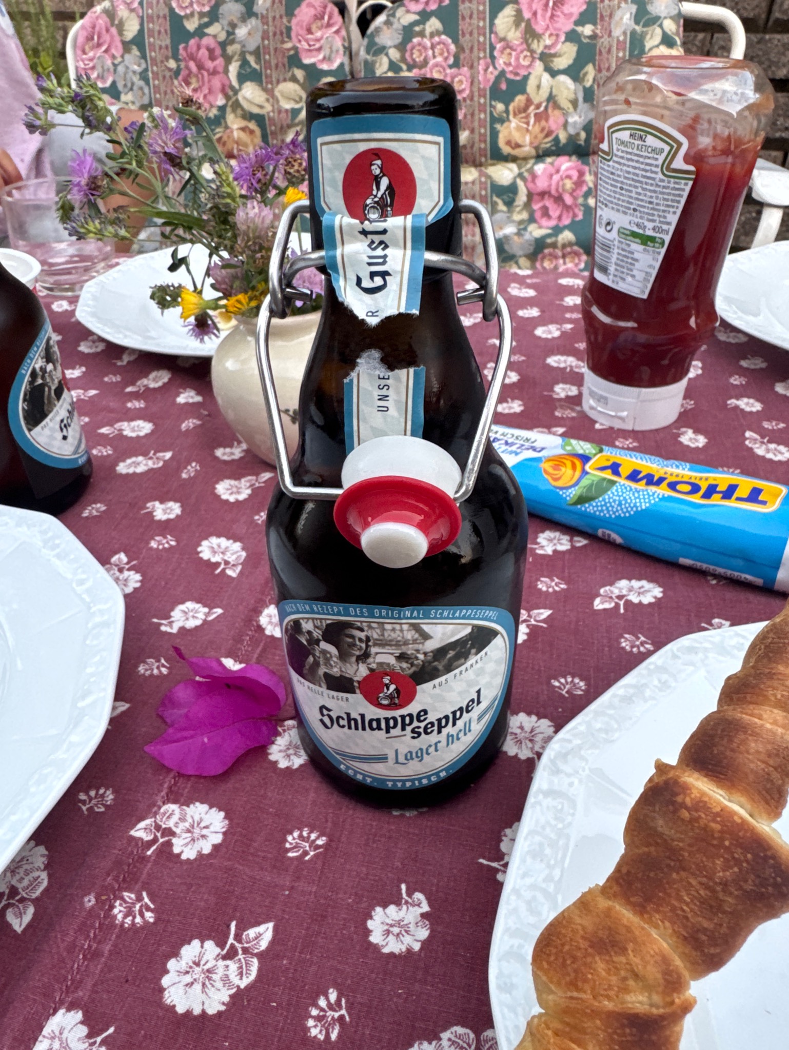 Schlappeseppel Lager Hell Gusti, Germany