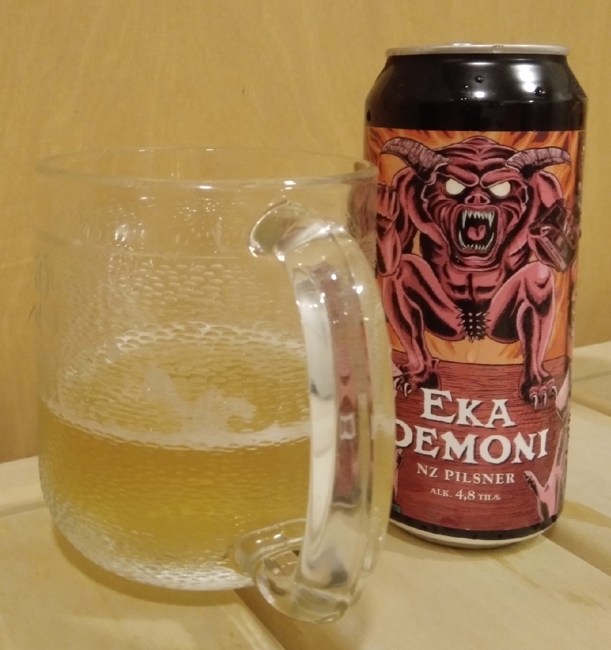 Eka Demoni, Finland