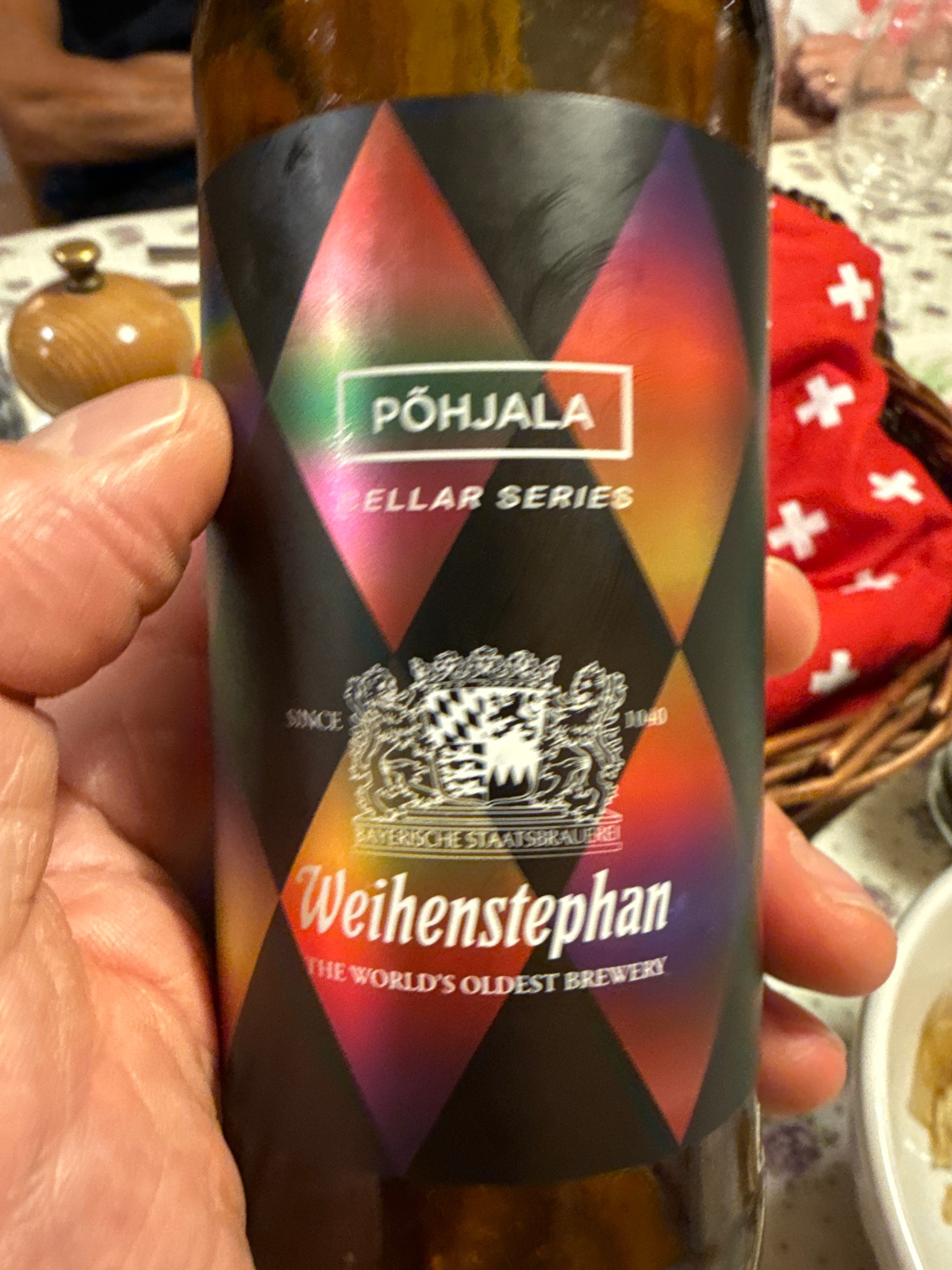 Zeit (Cellar Series), Estonia