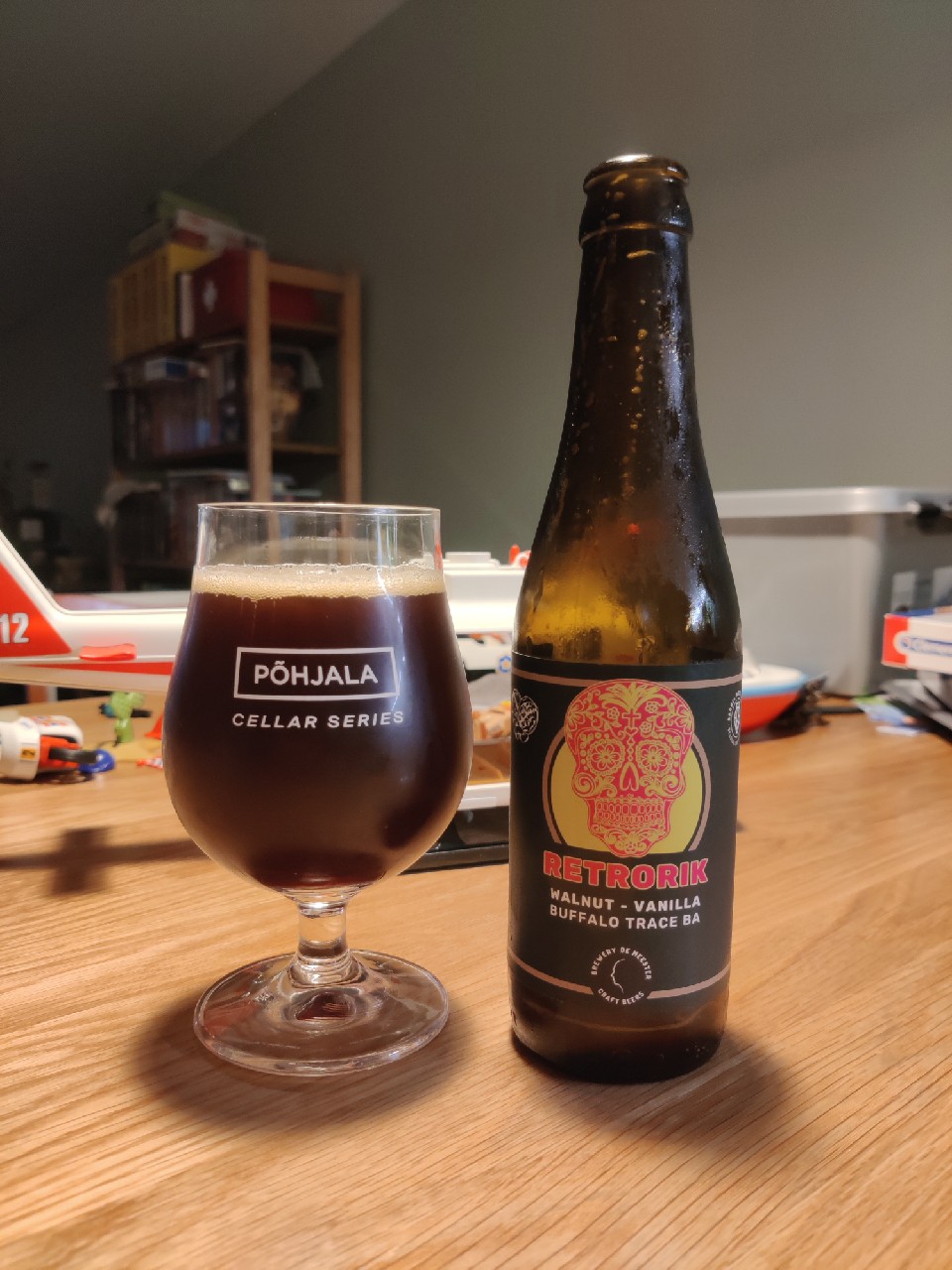 Retrorik walnut-vanilla, Belgium